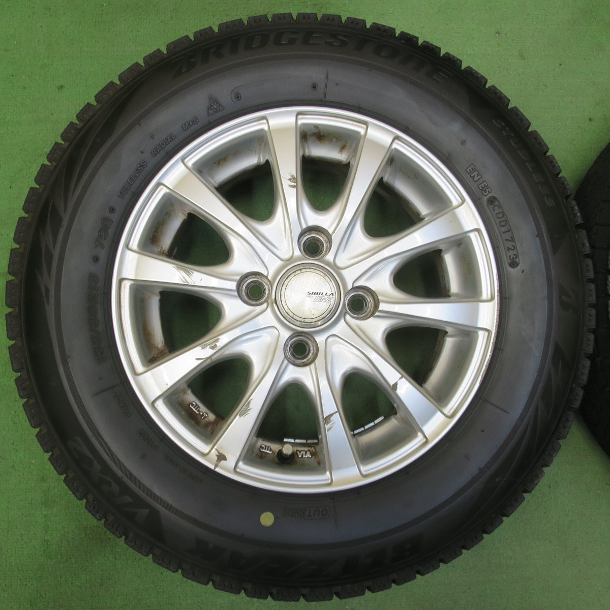 4本価格!23年★スタッドレス 155/80R13 ブリヂストン ブリザック VRX2 SIBILLA NEXT IR-Z シビラ 13インチ PCD100/4H★5081106イス