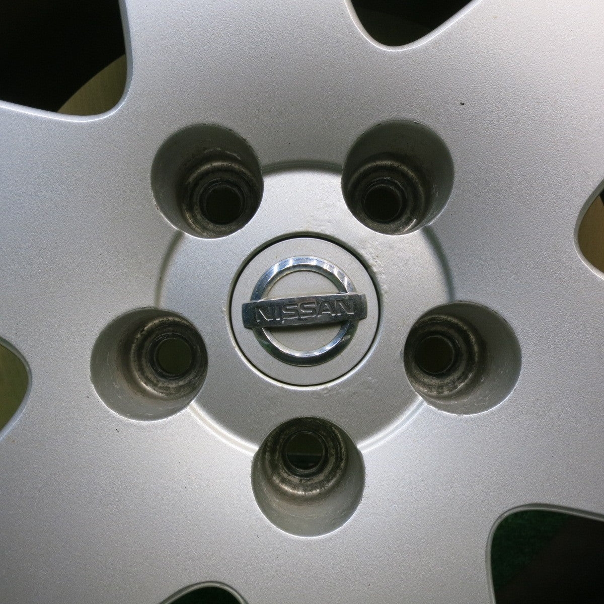 4本価格★日産 プレサージュ 純正 215/60R17 スタッドレス ヨコハマ アイスガード iG30 17インチ PCD114.3/5H★5041802TNス