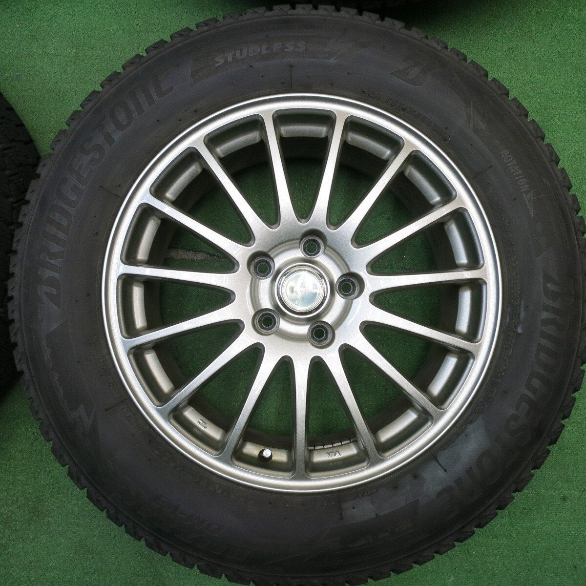 キレイ!21年★スタッドレス 225/65R17 ブリヂストン ブリザック DM-V3 ECO FORME エコフォルム 17インチ PCD114.3/5H★5031604TNス