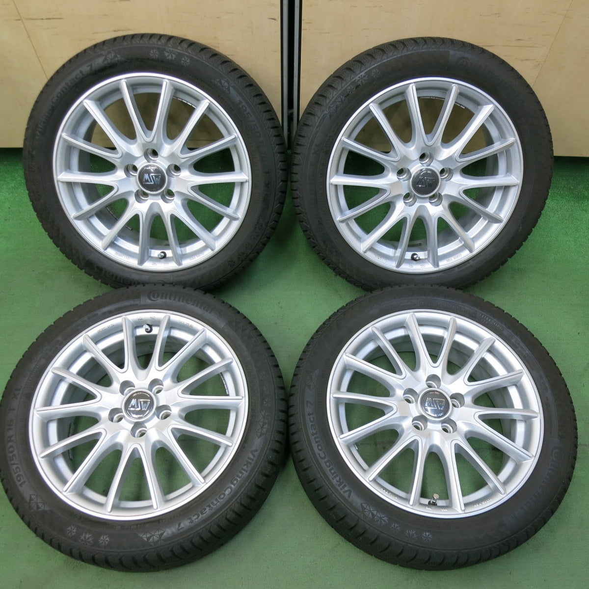 バリ溝!キレイ!9分★ワーゲン 等 MSW 86 O・Z 195/50R16 スタッドレス コンチネンタル バイキングコンタクト7 OZ 16インチ PCD100/5H★5050204SYス