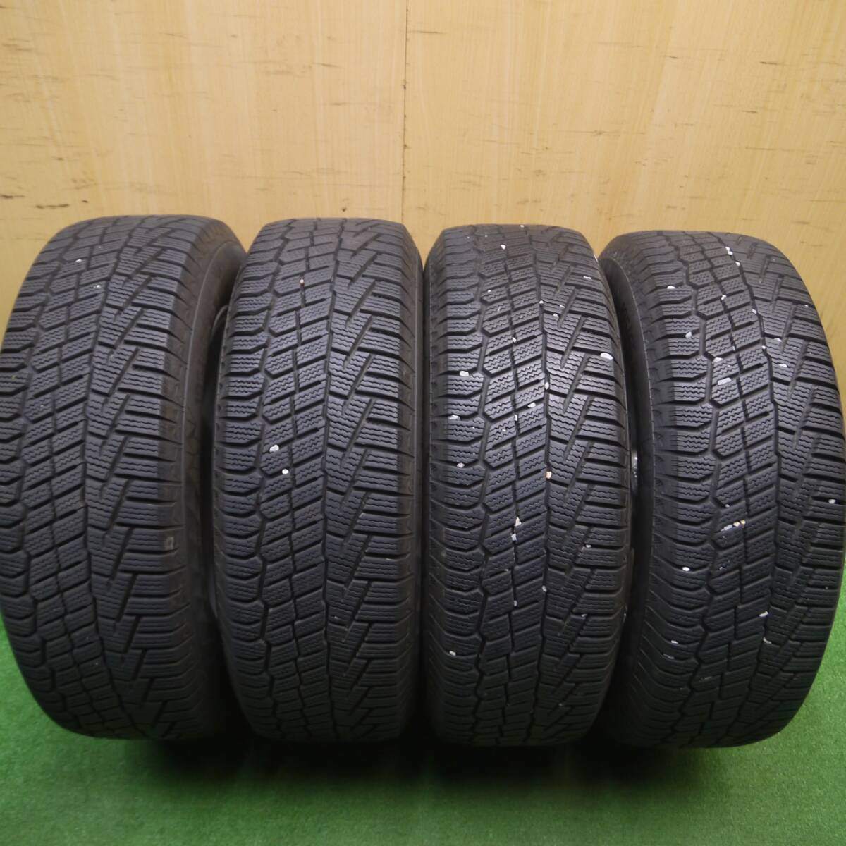 バリ溝!キレイ!8.5分★ワーゲン ゴルフ 純正 195/65R15 スタッドレス コンチネンタル ノースコンタクト NC6 15インチ PCD112/5H★4120305Hス