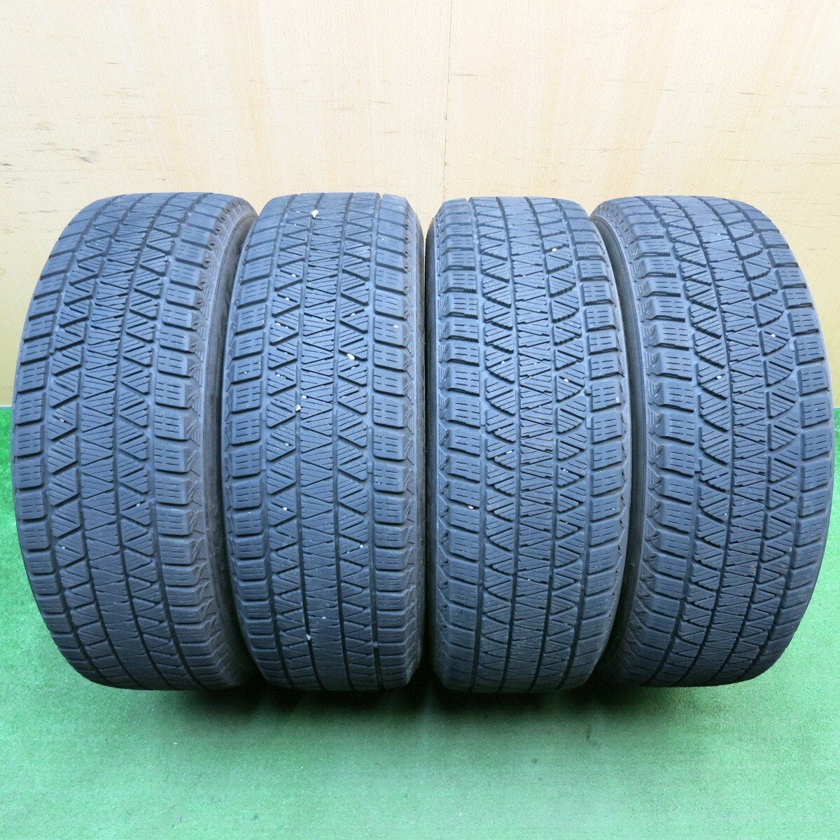 キレイ!21年★スタッドレス 225/65R17 ブリヂストン ブリザック DM-V3 ECO FORME エコフォルム 17インチ PCD114.3/5H★5031604TNス