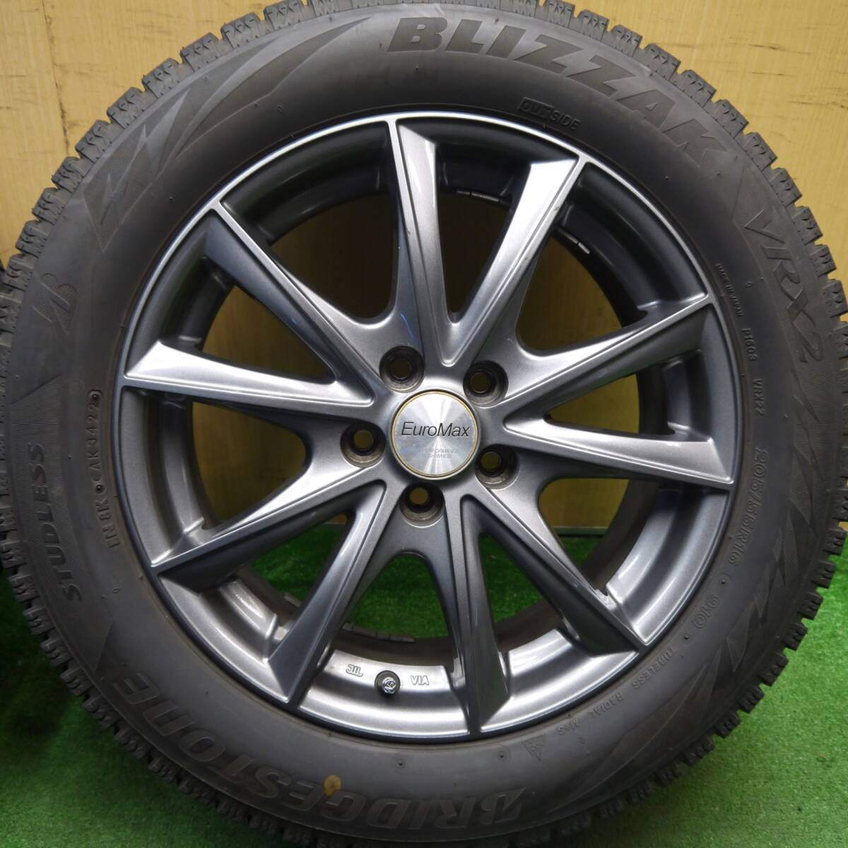 バリ溝!22年!キレイ!9.5分★86 BRZ等 205/55R16 スタッドレス ブリヂストン ブリザック VRX2 EuroMax ユーロマックス 16インチ PCD100/5H★5040804Hス