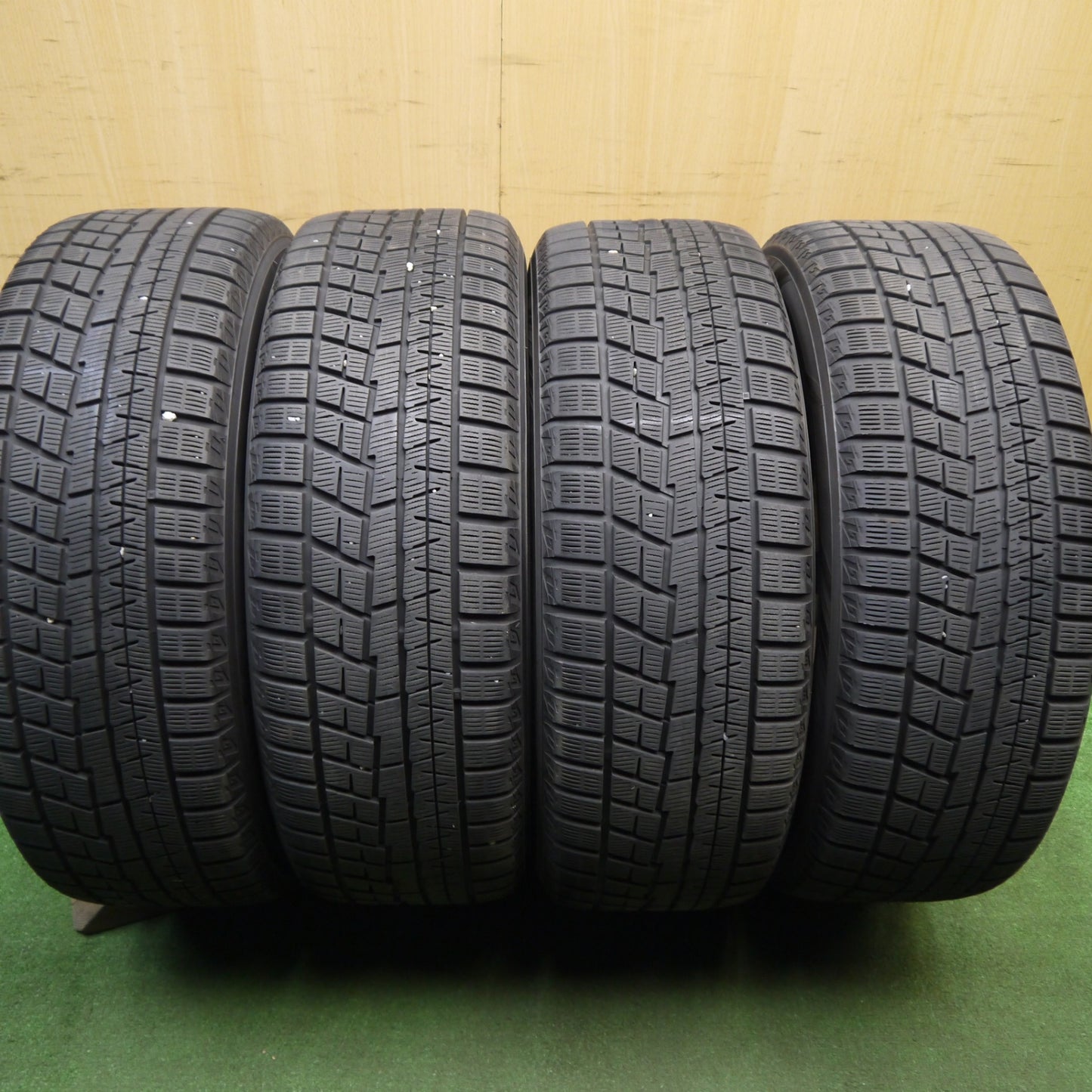 バリ溝!キレイ!8.5分★スタッドレス 225/55R18 ヨコハマ アイスガード iG60 MANARAY SPORT マナレイ スポーツ 18インチ PCD114.3/5H★6012702Hス