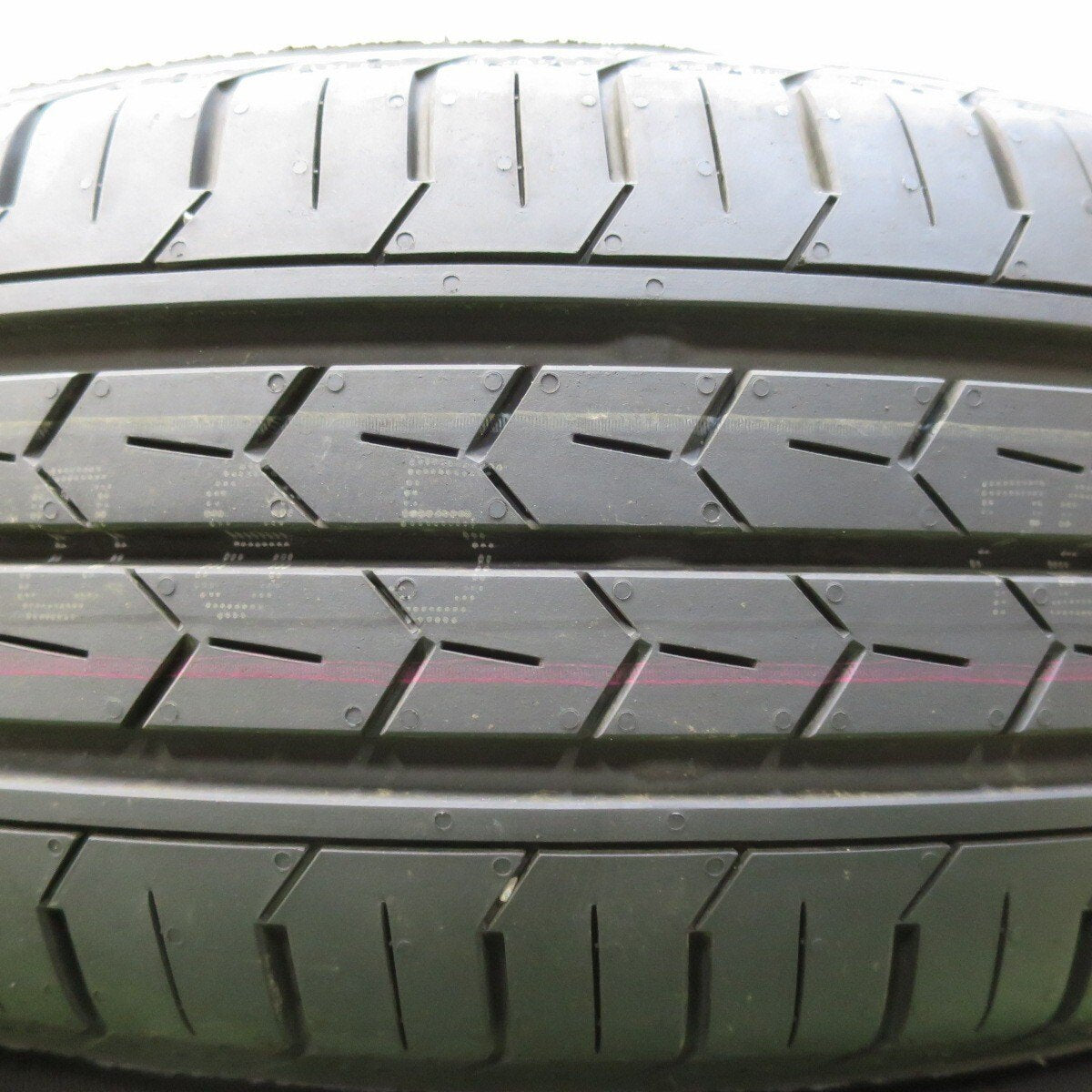 新車外し 24年★185/60R16 ヨコハマ BluEarth-FE AE30 16インチ アクア ラクティス フィット ノート マツダ2等★5040406イノタ