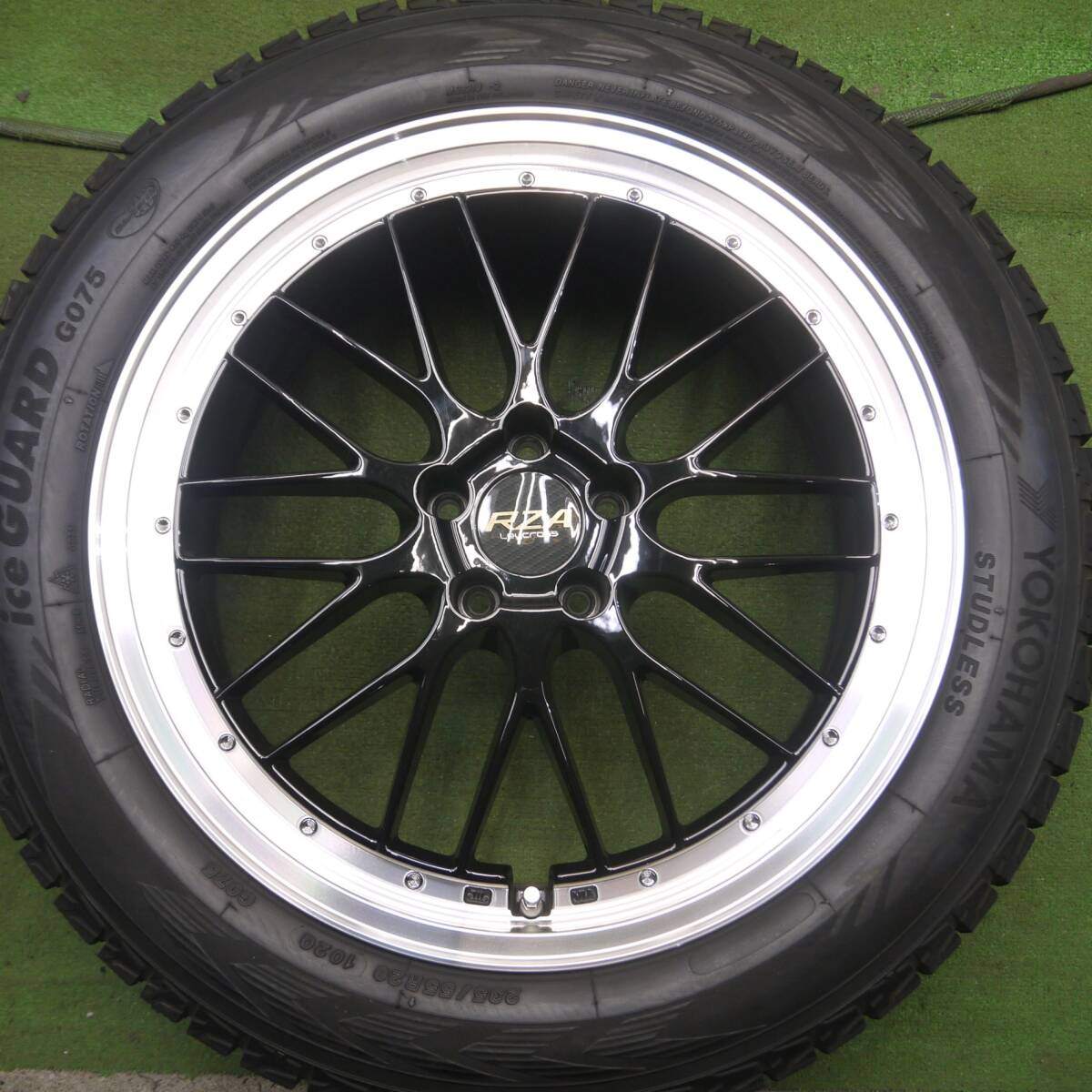 センサー付 バリ溝 20年 綺麗 9.5分★レクサス等 RZA Leycross 235/55R20 スタッドレス ヨコハマ G075 PCD114.3/5H★4021615Hス