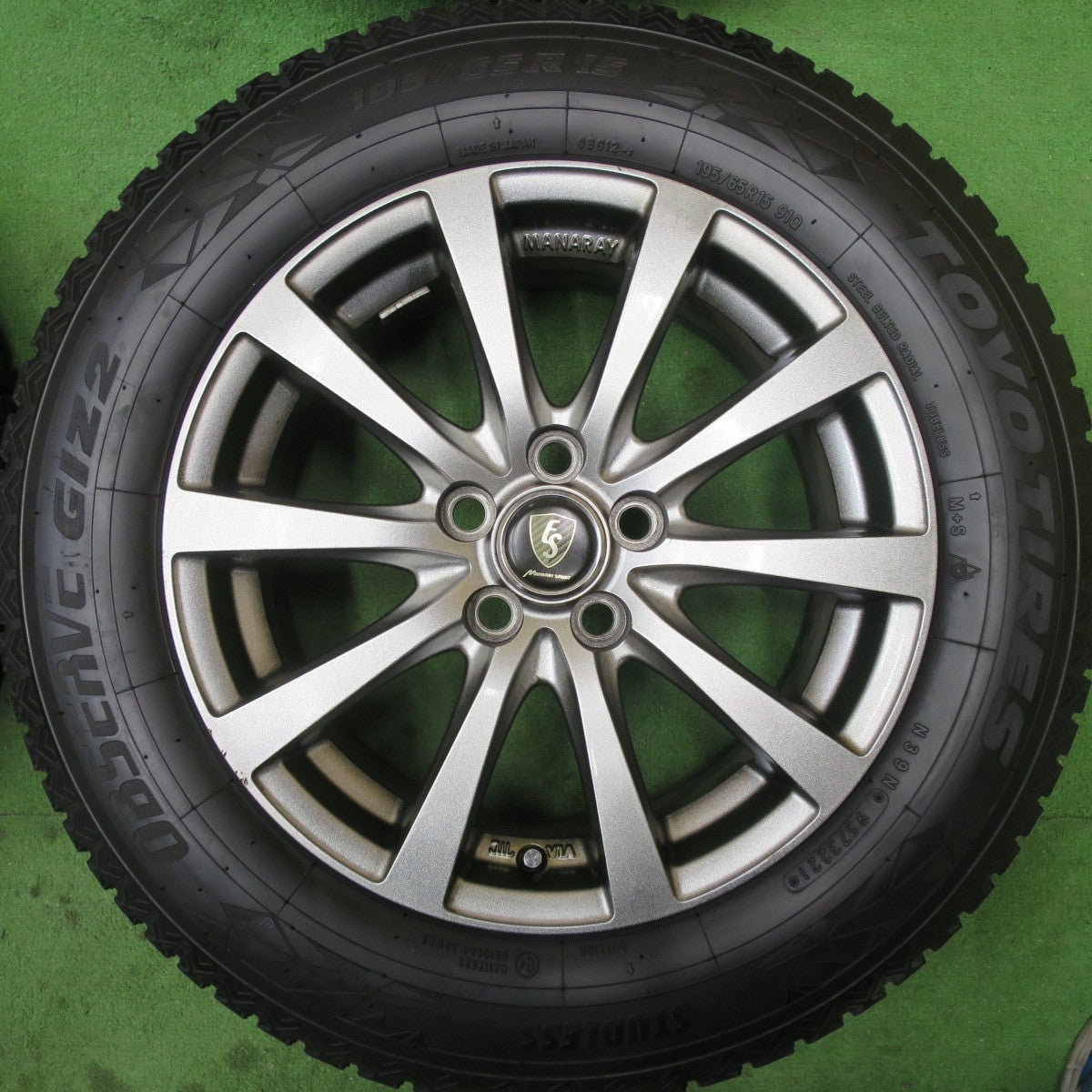 バリ溝!21年!キレイ!9分★プリウス 等 195/65R15 スタッドレス トーヨー オブザーブ GIZ2 MANARAY SPORT 15インチ マナレイ スポーツ PCD100/5H★5052301TTス