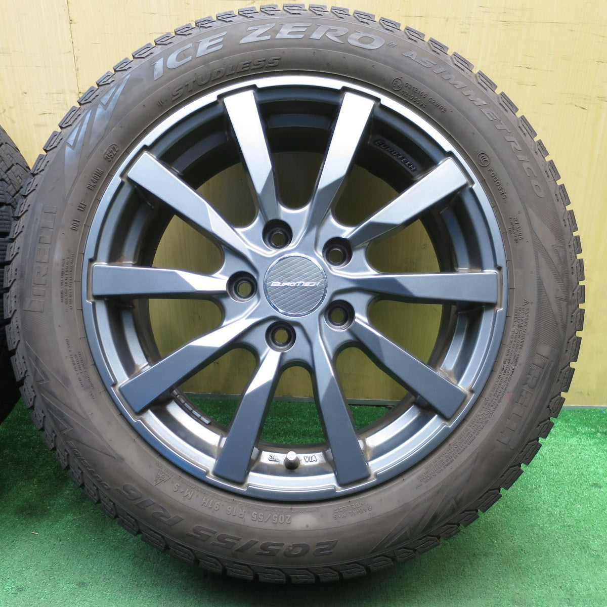 バリ溝!22年!8.5分★ワーゲン 等 EUROTECH 205/55R16 スタッドレス ピレリ アイスゼロ アシンメトリコ ユーロテック 16インチ PCD112/5H★5060802NJス