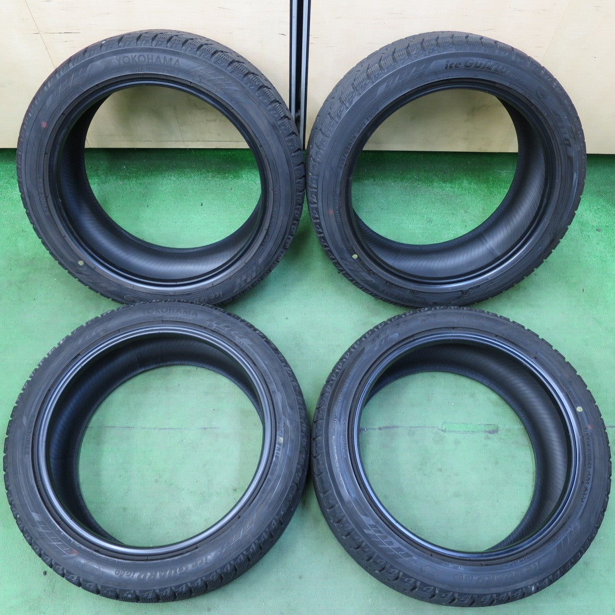 バリ溝!9.5分★スタッドレス 235/45R18 ヨコハマ アイスガード iG60 タイヤ 18インチ レクサス ES カムリ アコード 等★5042309イスタ