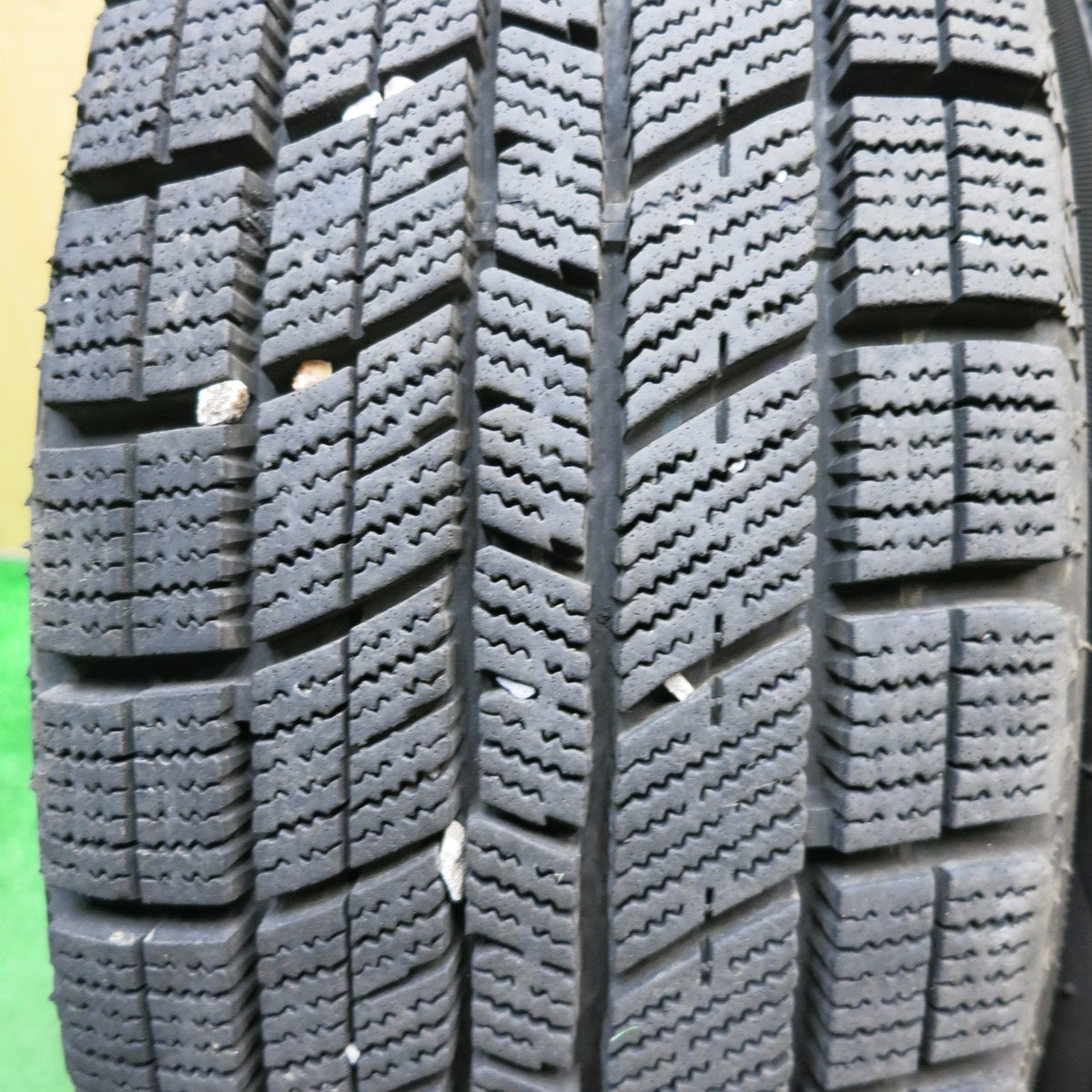バリ溝!22年!9.5分★スタッドレス 195/65R15 ナンカン アイスアクティバ AW-1 スチール ホイール 15インチ PCD114.3/5H★5051201AKス