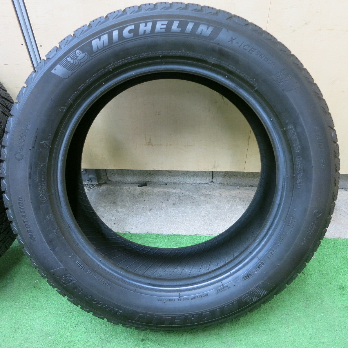 バリ溝!21年!9分!2本★スタッドレス 225/60R18 ミシュラン X-ICE SNOW タイヤ 18インチ レクサス NX RAV4 ハリアー 等★5052101ナスタ