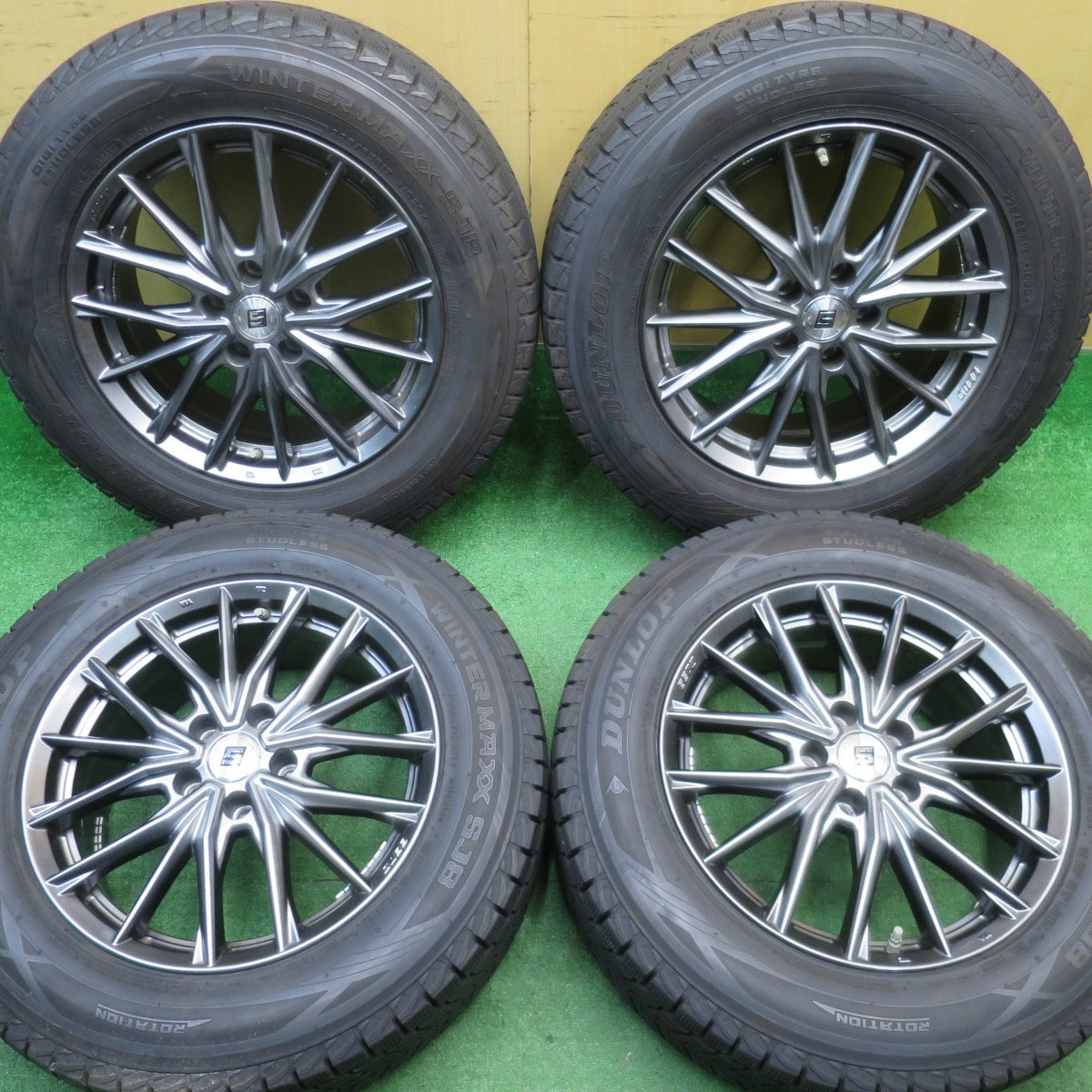 バリ溝!キレイ!9.5分以上★スタッドレス 225/65R17 ダンロップ ウインターマックス SJ8 SEIN DW1432 SD03 AME ザイン 17インチ PCD114.3/5H★5112503NJス