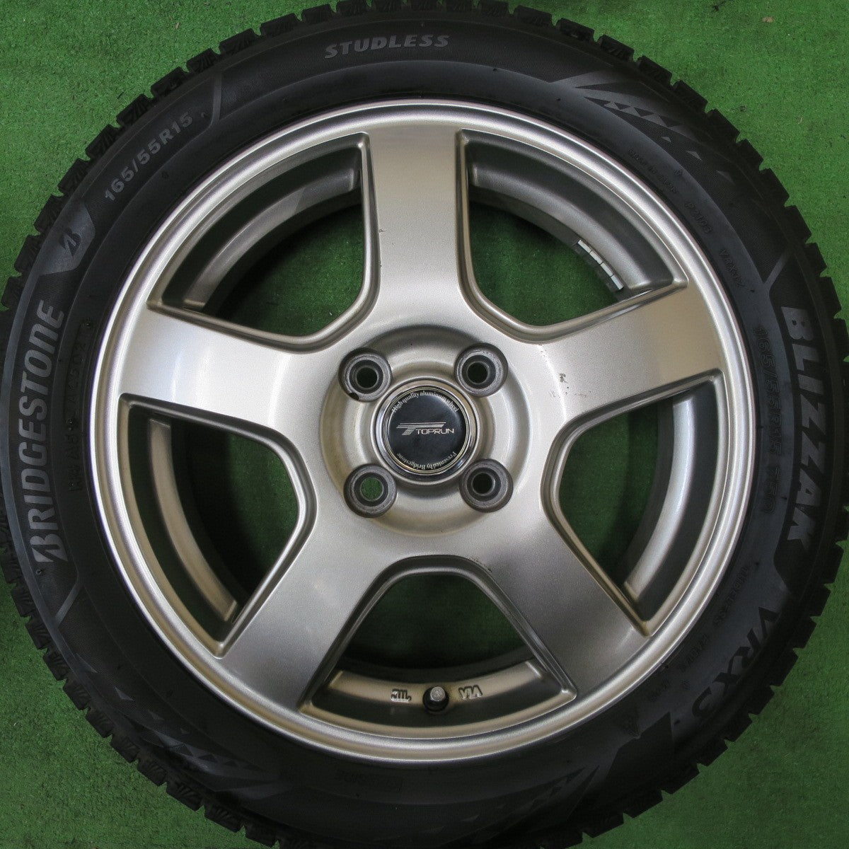 バリ溝!21年!9.5分★スタッドレス 165/55R15 ブリヂストン ブリザック VRX3 TOPRUN トップラン 15インチ 軽サイズ PCD100/4H★5052602TTス