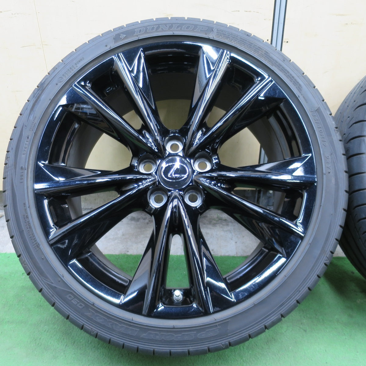 センサー付き!バリ溝!9.5分◎レクサス ES Fスポーツ 純正 235/40R19 ダンロップ SPスポーツマックス 050 19インチ PCD114.3/5H◎6100703NGノ