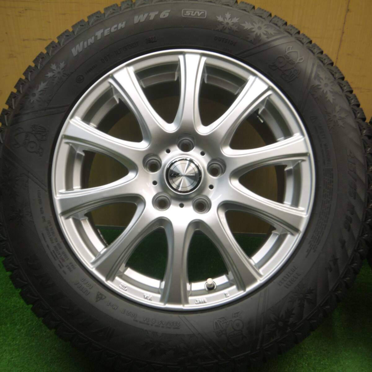 バリ溝!22年!キレイ!9.5分以上★スタッドレス 215/65R16 バイキング WINTECH WT6 SUV LAUFBAHN ラウフバーン 16インチ PCD114.3/5H★4121109Hス