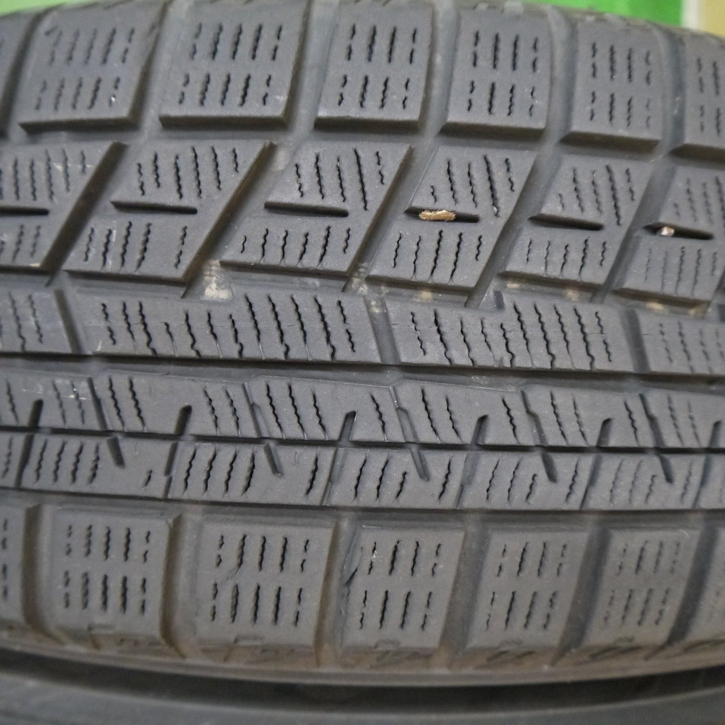 バリ溝!キレイ!8.5分★スタッドレス 175/65R15 ヨコハマ アイスガード iG60 TEAD テッド 15インチ PCD100/4H★5052107Hス