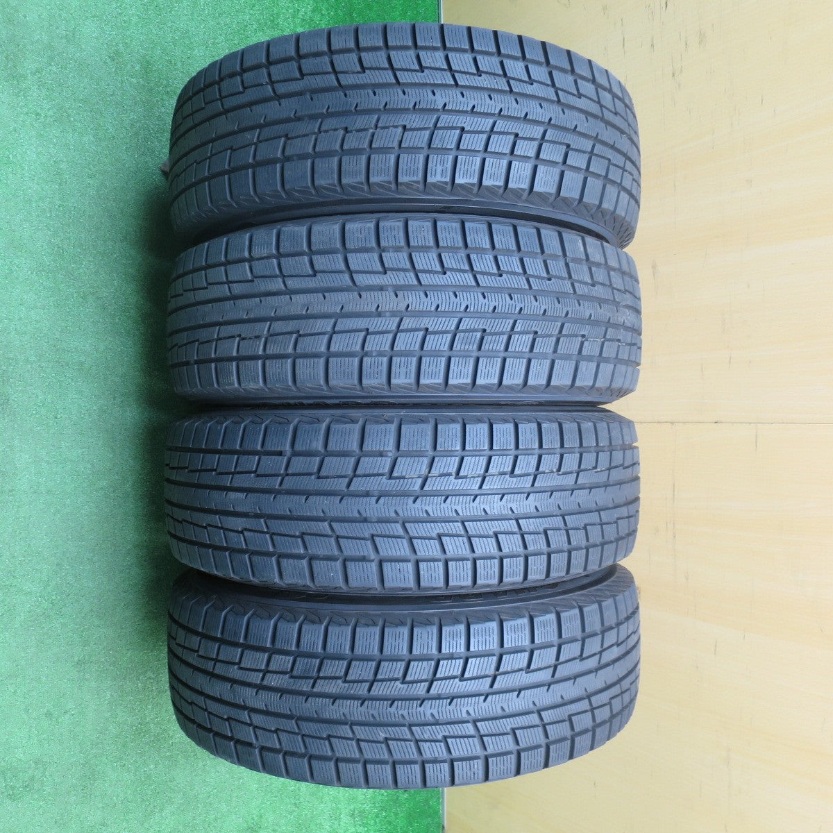 バリ溝!22年!キレイ!ほぼ10分★マツダ CX-5 純正 225/65R17 スタッドレス ヨコハマ アイスガード iG52C 17インチ CX5 PCD114.3/5H★5111313NJス