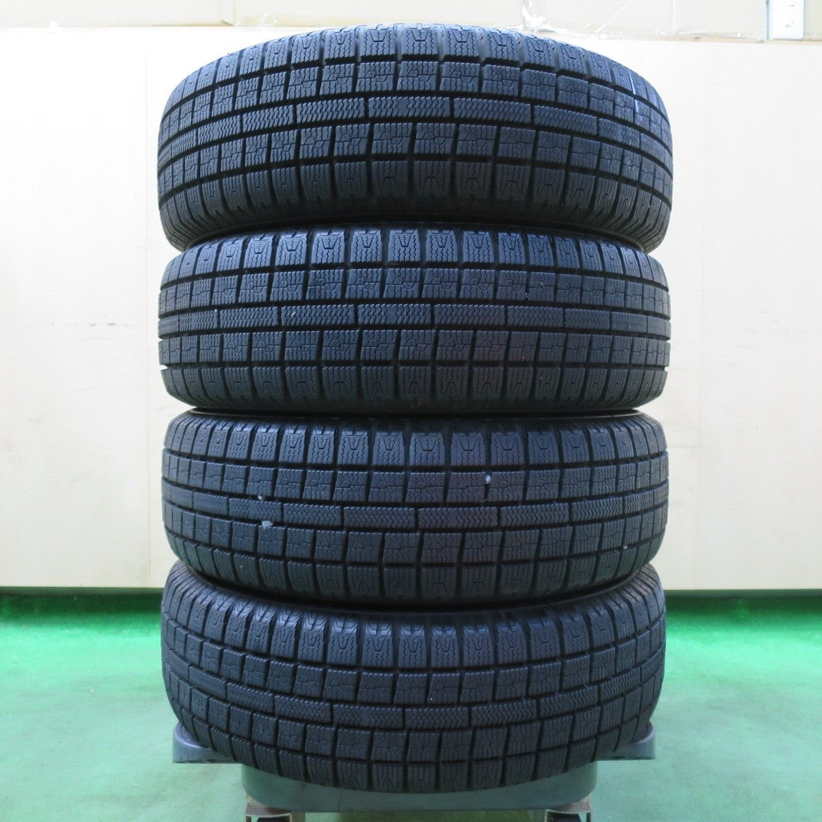 バリ溝!キレイ!9.5分★スタッドレス 155/65R13 トーヨー ガリット G5 sih 社外 アルミ 13インチ PCD100/4H★5012710イス