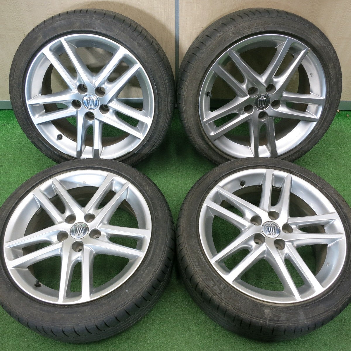 225/45R18 91w 200系 クラウン アスリート後期純正アルミ×4