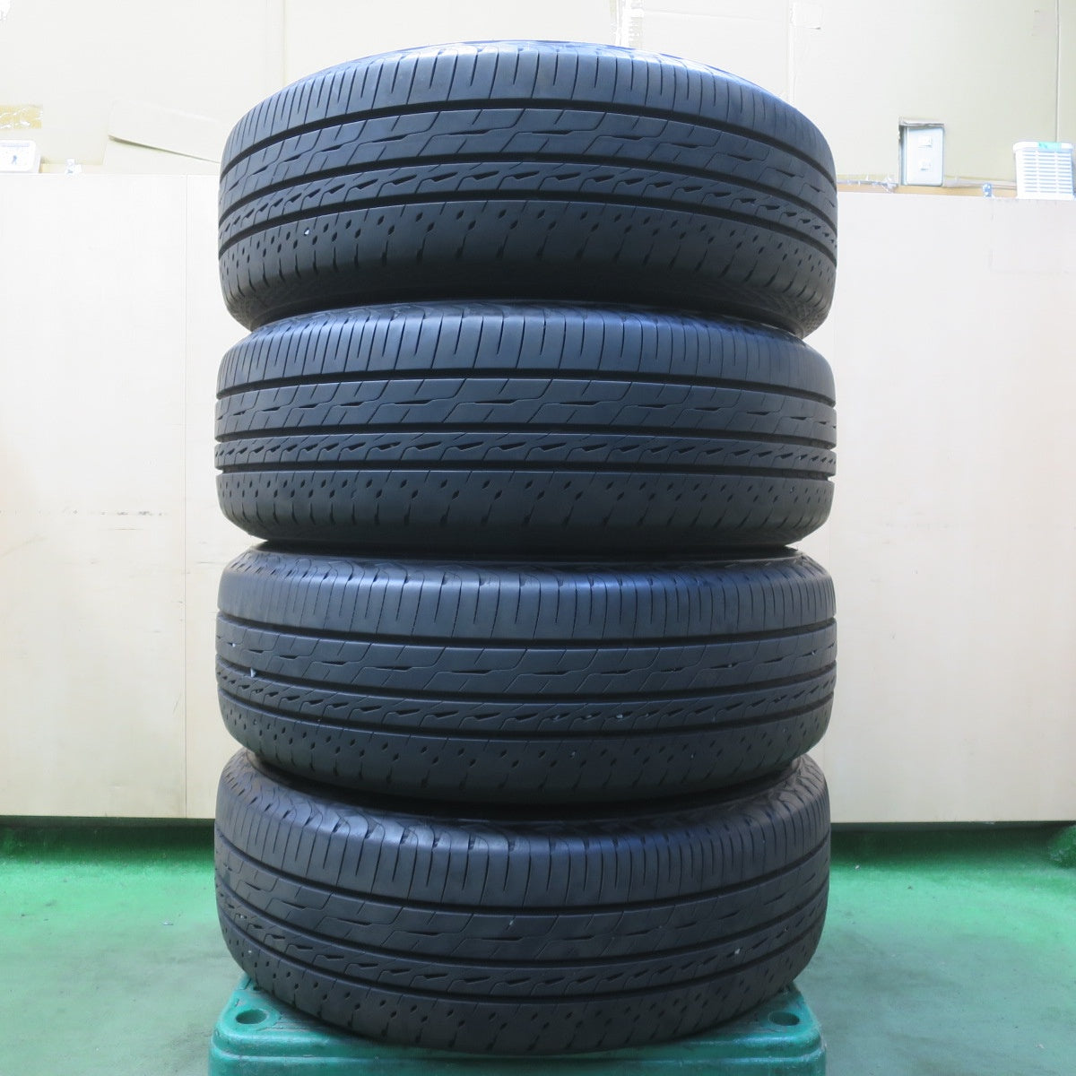 バリ溝!25年!キレイ!9.5分◎トヨタ 30系 アルファード ヴェルファイア 純正 225/60R17 ブリヂストン レグノ GR-XⅢ TYPE RV 17インチ PCD114.3/5H◎6081702イノ