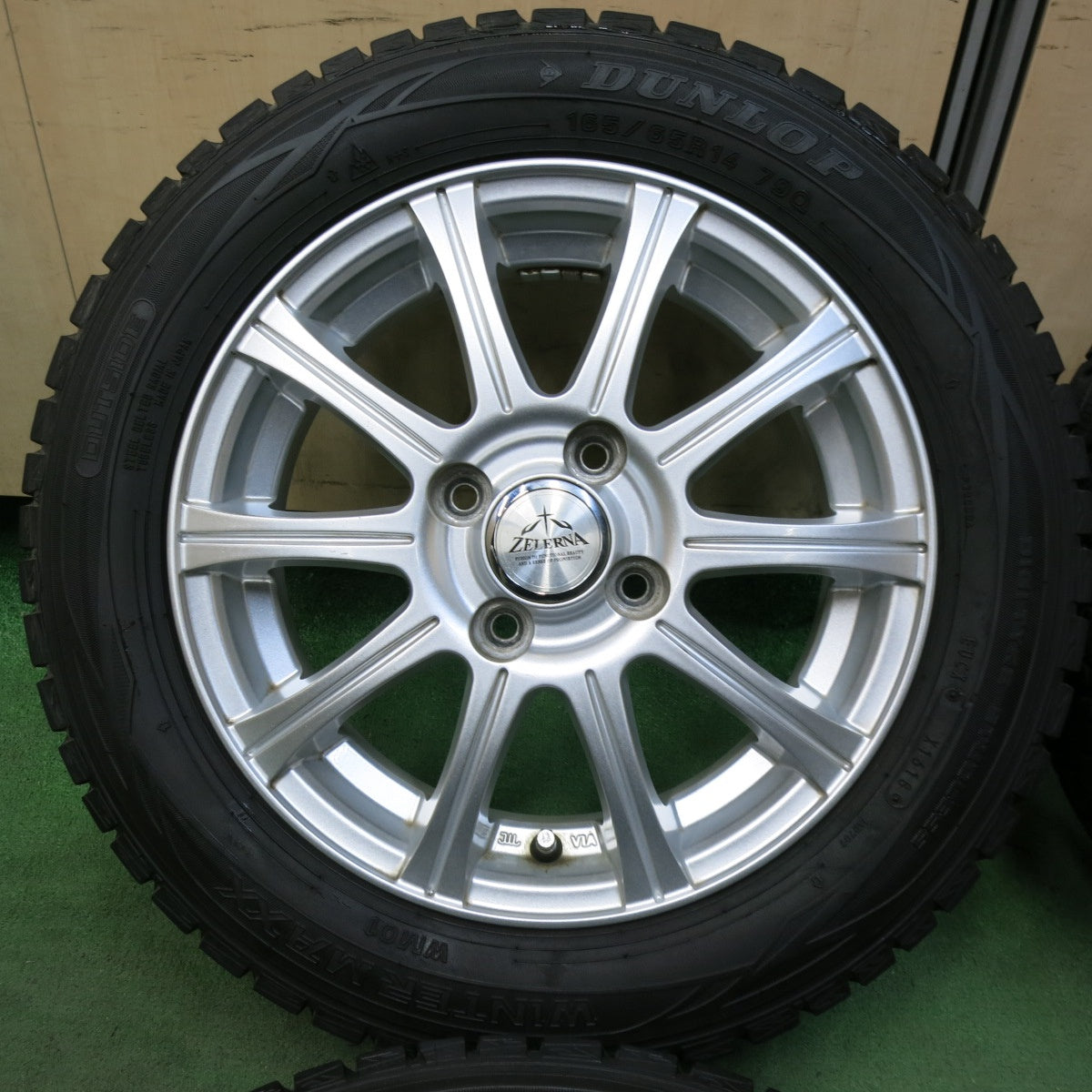 バリ溝!9分★スタッドレス 165/65R14 ダンロップ ウインターマックス WM01 ZELERNA 14インチ ソリオ ハスラー 等 PCD100/4H★5050202SYス