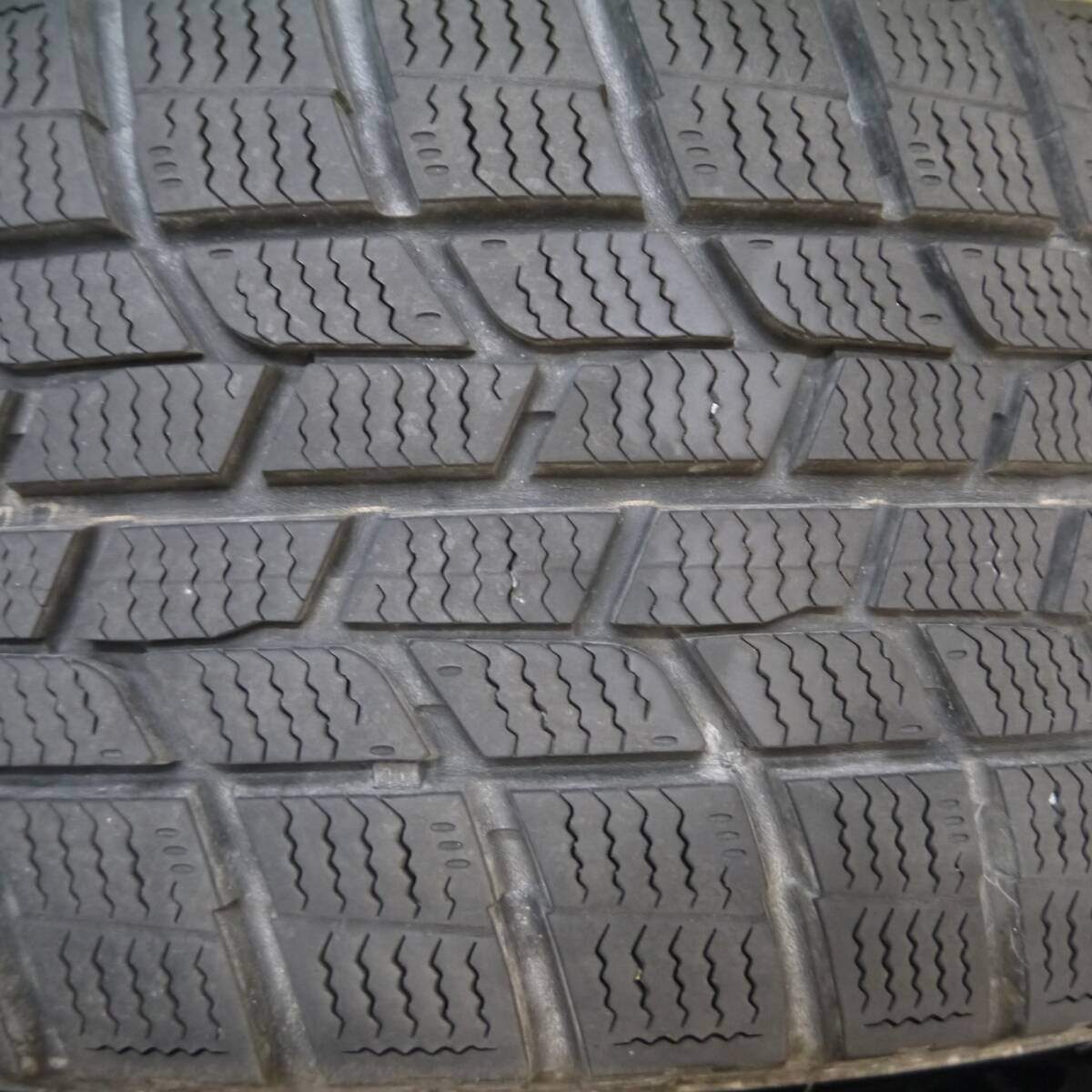 キレイ★スタッドレス 205/60R16 グッドイヤー アイスナビ6 ravrion selzer ラブリオン 16インチ PCD114.3/5H★5010704Hス