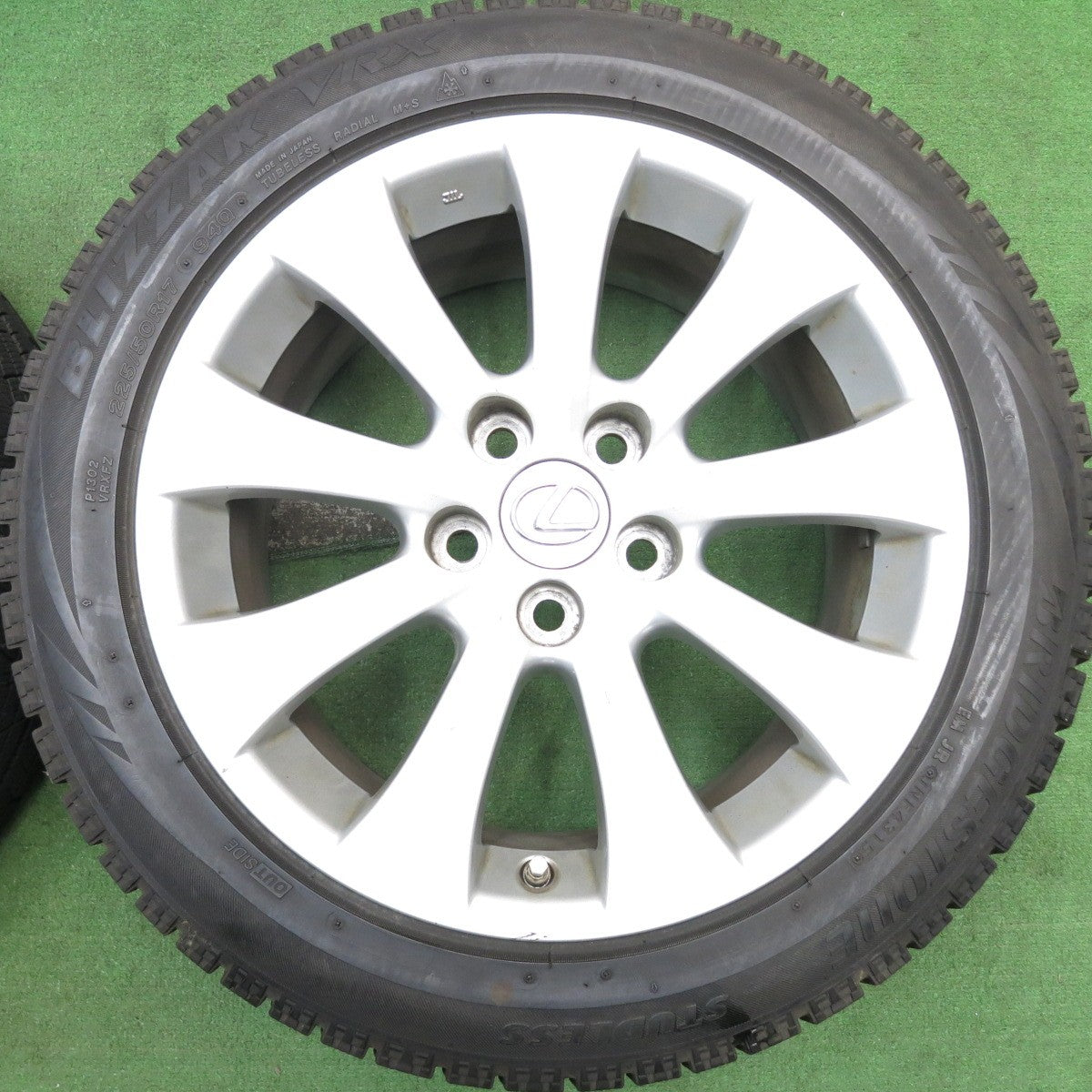 センサー付!バリ溝!9.5分★レクサス GS 純正 225/50R17 スタッドレス ブリヂストン ブリザック VRX 17インチ PCD114.3/5H★5060607AKス