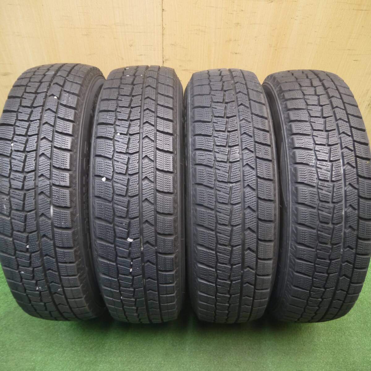 バリ溝!21年!キレイ!8.5分★スタッドレス 165/70R14 ダンロップ ウインターマックス WM02 DUFACT デュファクト 14インチ PCD100/4H★5012010Hス
