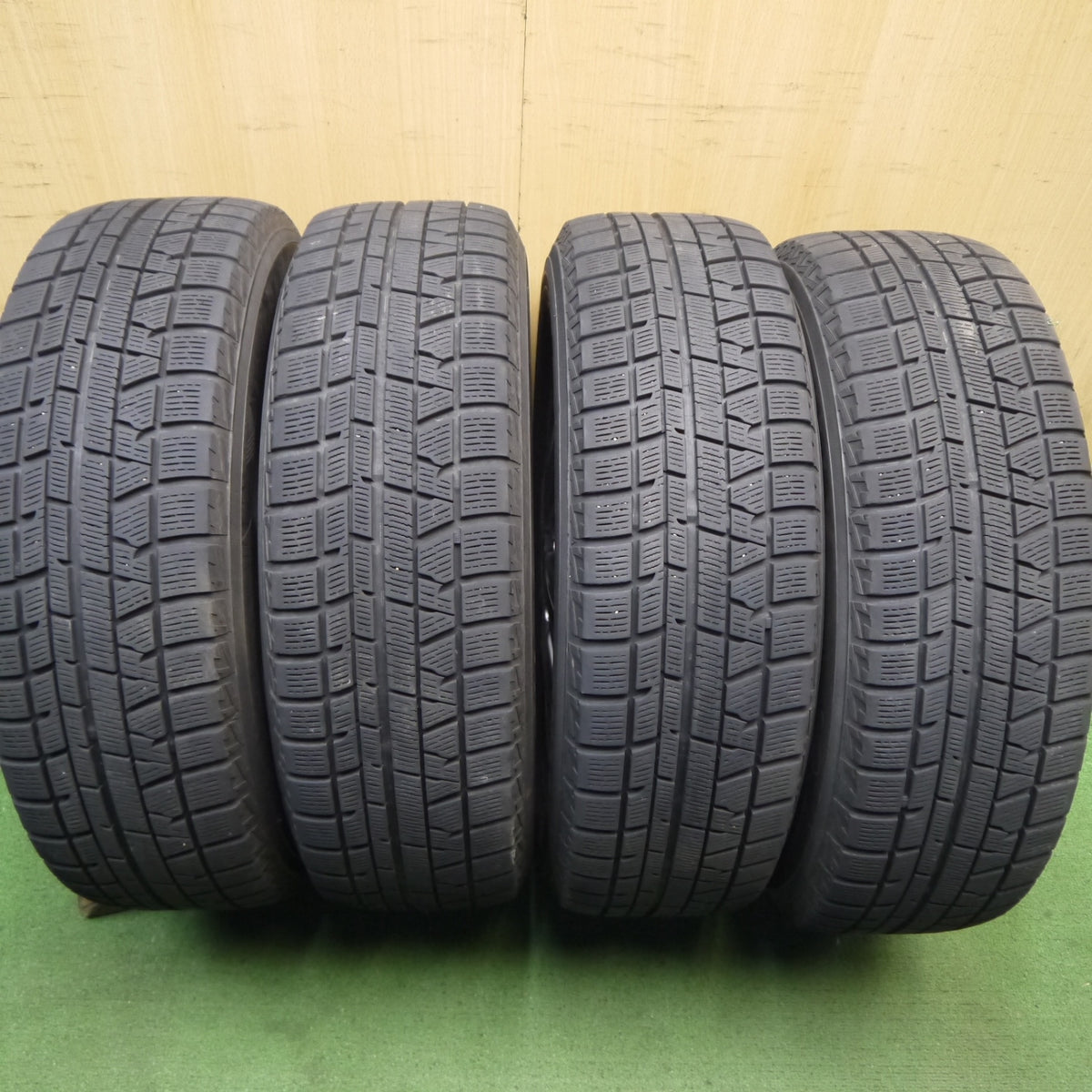 バリ溝!8.5分◎日産 セレナ 純正 AUTECH 195/65R15 スタッドレス ヨコハマ アイスガード iG50 プラス 15インチ PCD114.3/5H◎6090901Hス