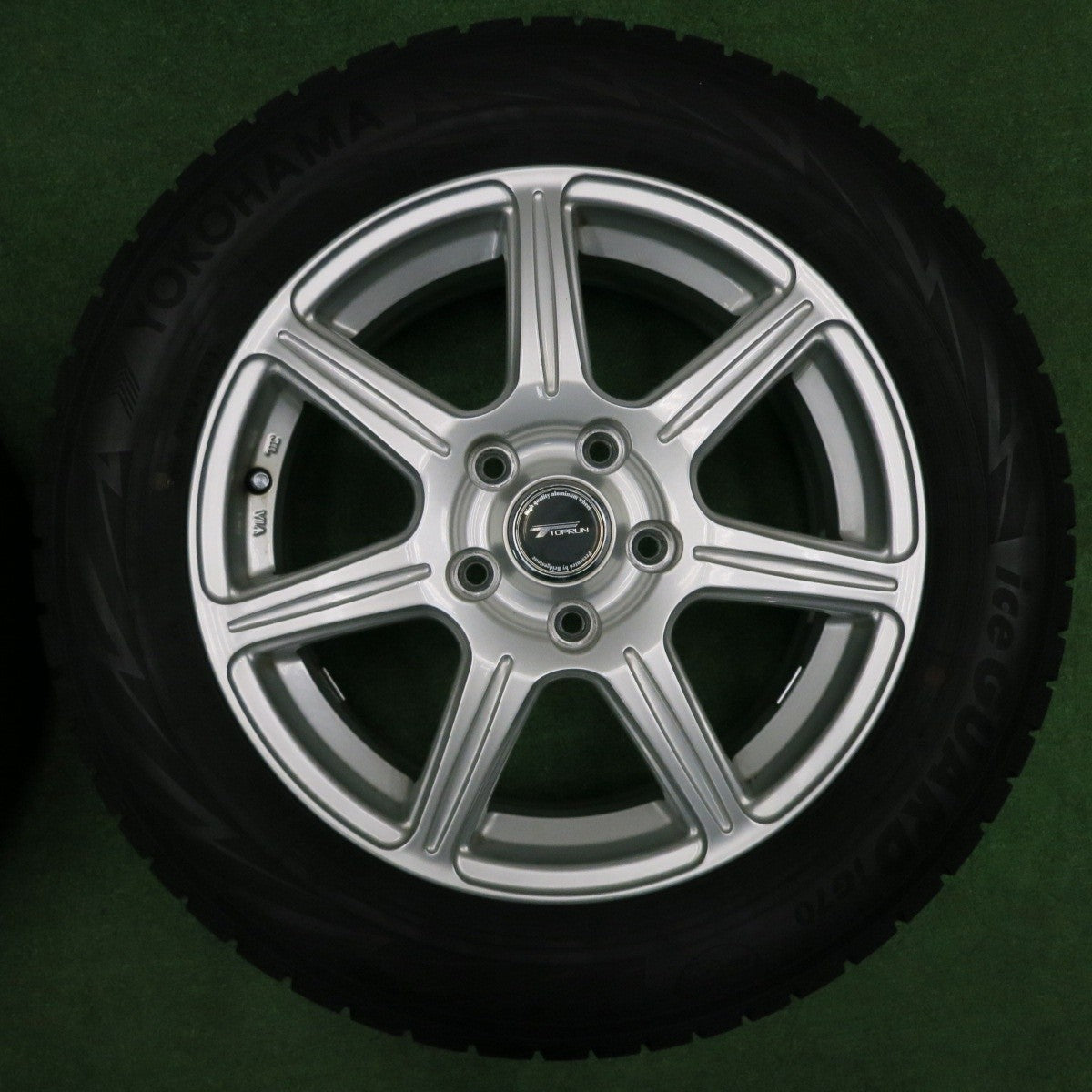 バリ溝!21年!キレイ!9.5分★スタッドレス 205/60R16 ヨコハマ アイスガード iG70 TOPRUN トップラン 16インチ PCD114.3/5H★4110902NJス