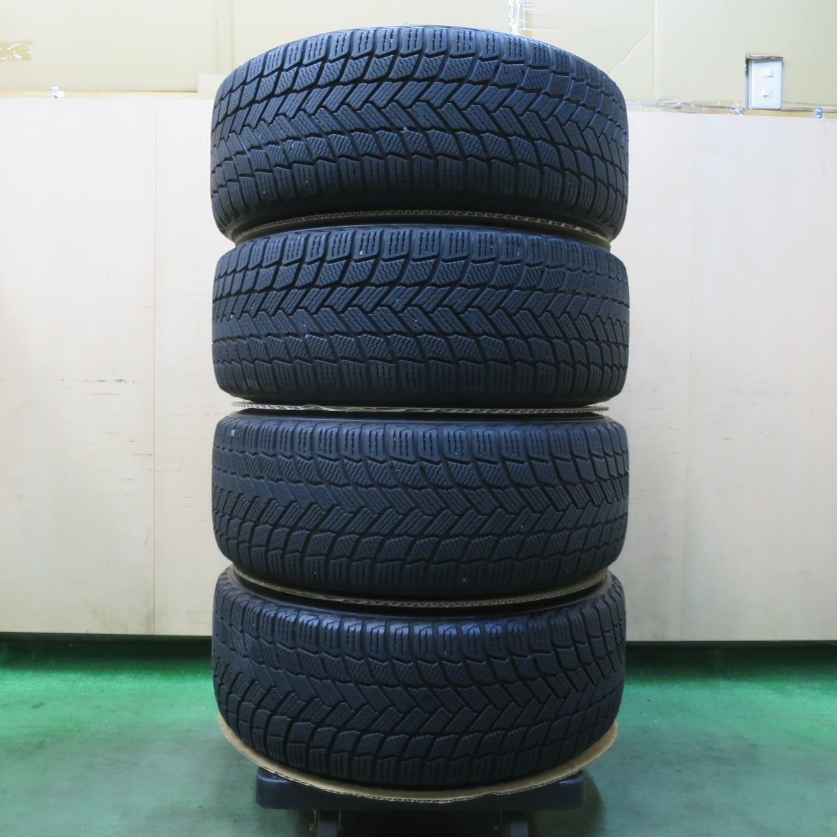 センサー付★レクサス IS 純正 235/45R18 スタッドレス ミシュラン X-ICE SNOW 18インチ PCD114.3/5H★5112006イス