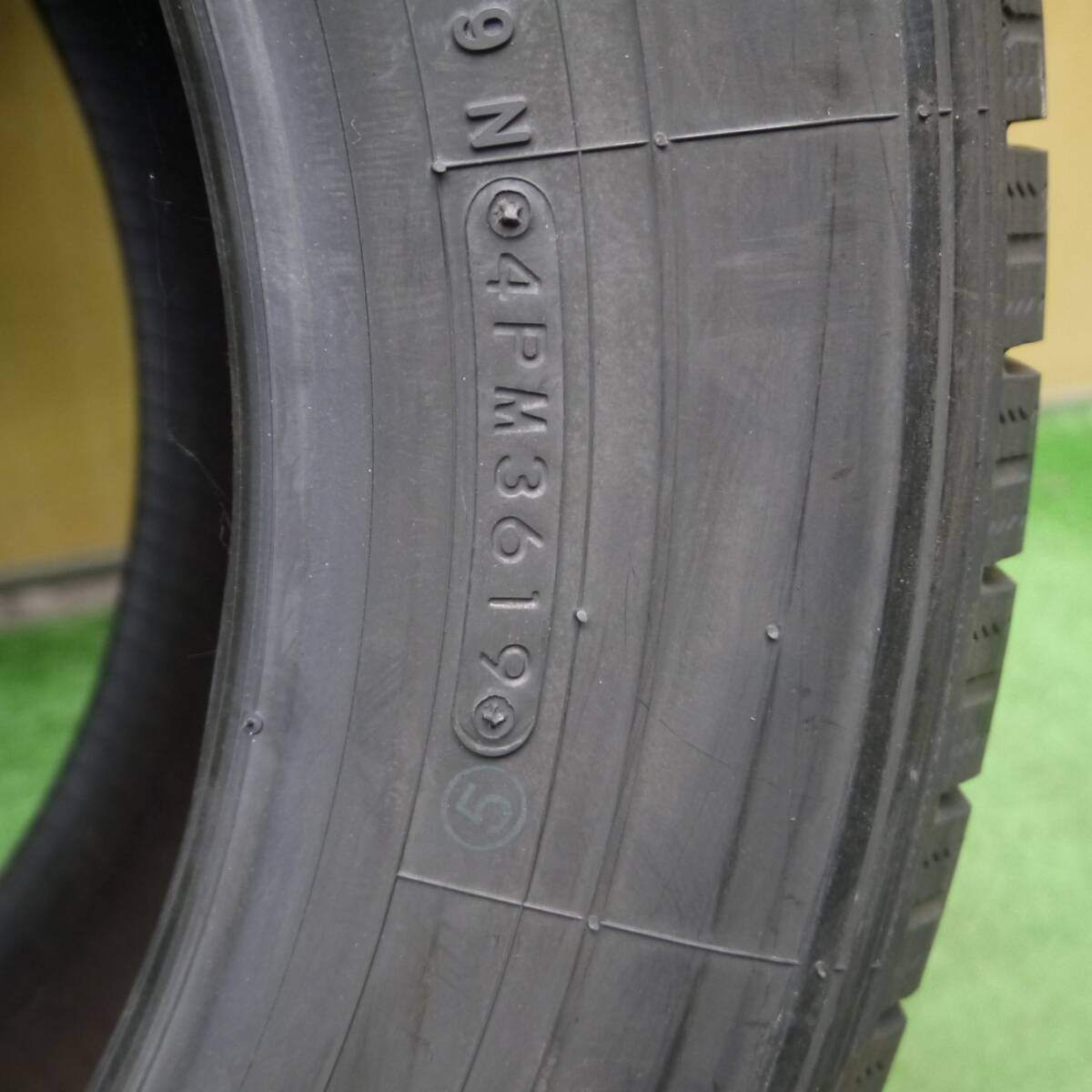 未使用★スタッドレス 195/65R15 トーヨー オブザーブ 934 タイヤ 15インチ ノア ヴォクシー プリウス 等★4031805Hスタ