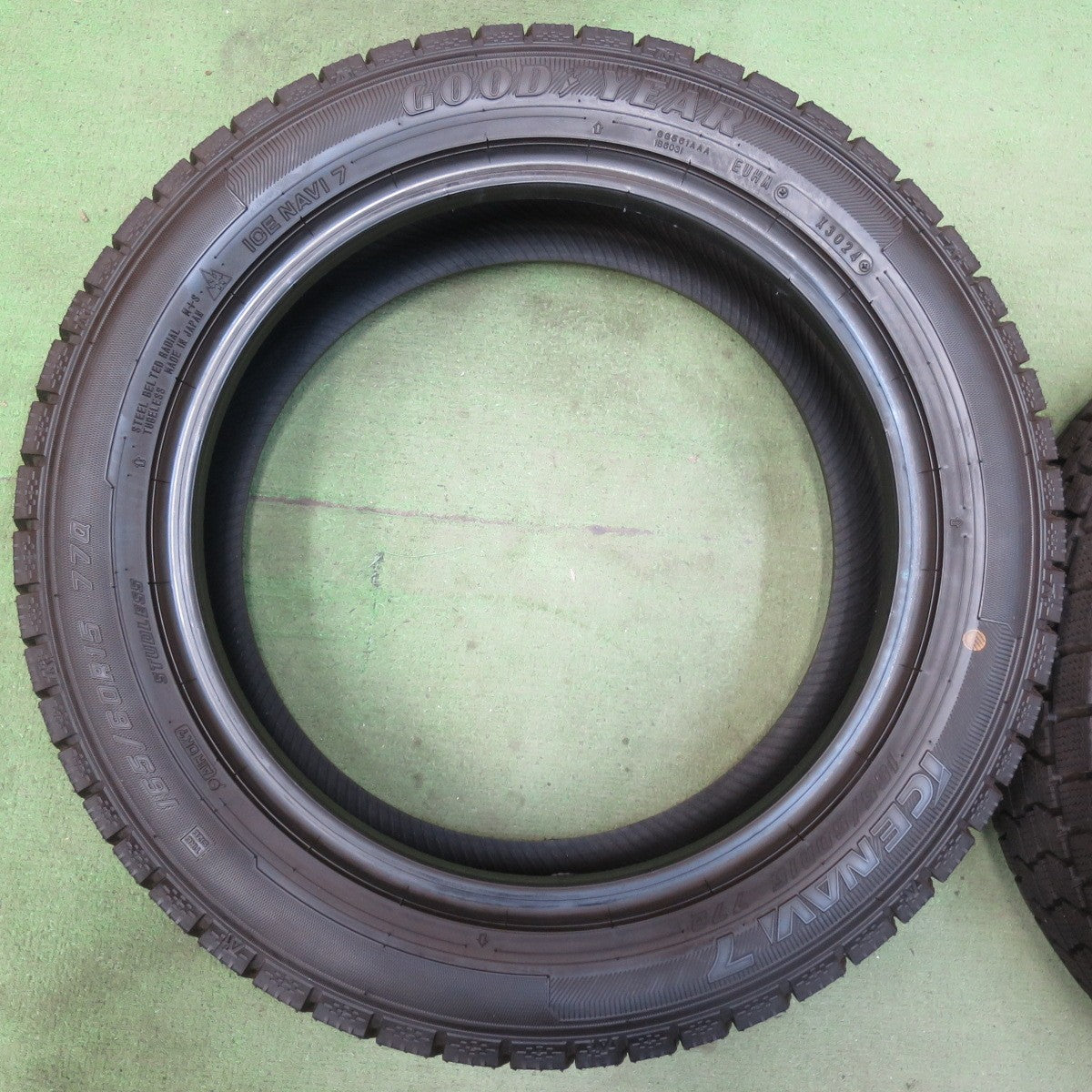 超バリ溝!24年!ほぼ10分★スタッドレス 165/60R15 グッドイヤー アイスナビ7 タイヤ 15インチ 軽サイズ デリカミニ ハスラー 等★5092206イスタ
