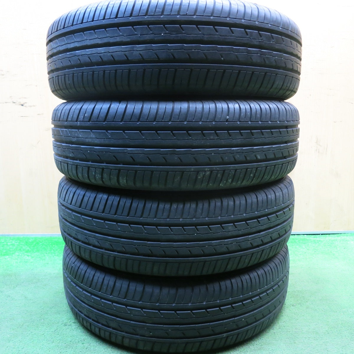 バリ溝!23年!9.5分以上★スズキ ソリオ 純正 165/60R15 ヨコハマ BluEarth-ES ES32 15インチ ブルーアース PCD100/4H★5062803HAノ