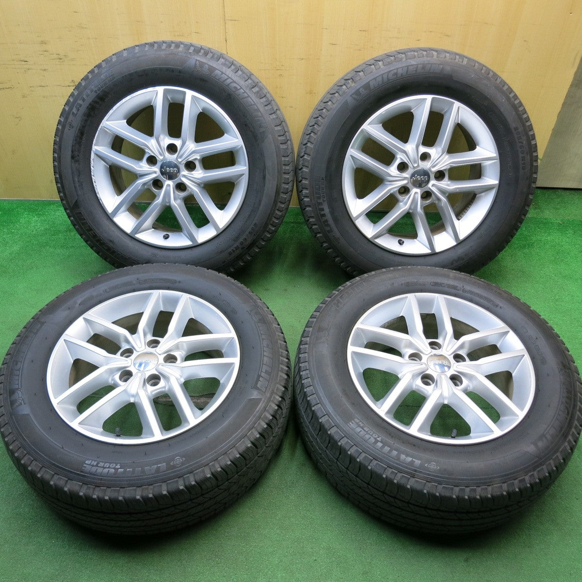 4本価格!21年★JEEP ジープ グランドチェロキー 純正 265/60R18 ミシュラン LATITUDE TOUR HP 18インチ PCD127/5H★5052409HAノ