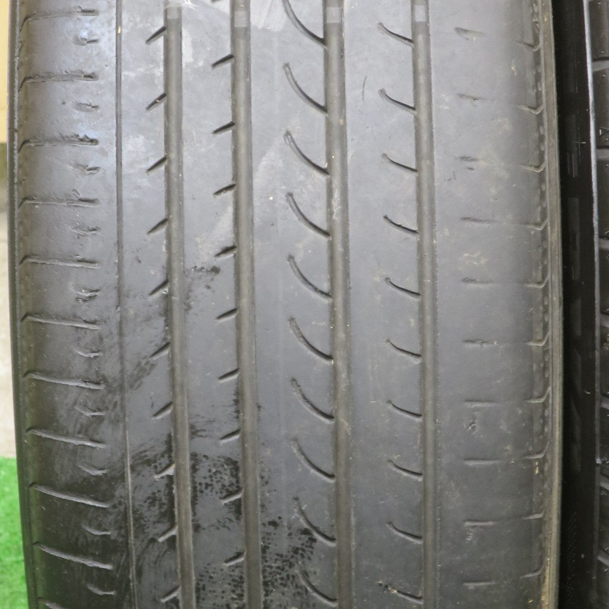 4本価格!22年★LEONIS VX 215/45R18 ミネルバ ラジアル F205 ヨコハマ ブルーアース RV-02 レオニス 18インチ PCD114.3/5H★5090404TTノ
