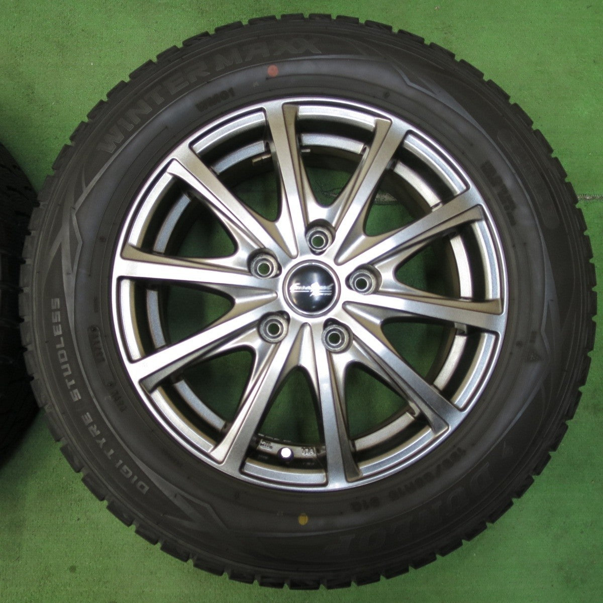 キレイ★スタッドレス 195/65R15 ダンロップ ウインターマックス WM01 Eurospeed MANARAY SPORT PCD114.3/5H★5012410イス
