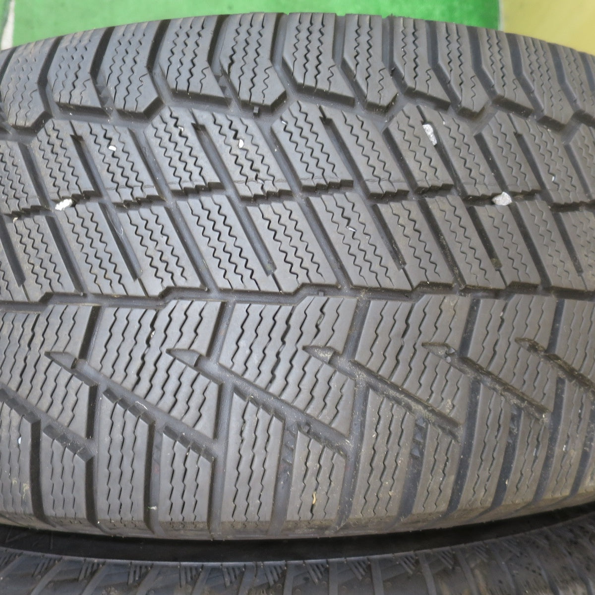 バリ溝!22年!8.5分★ベンツ Gクラス ゲレンデ W463 純正 265/60R18 スタッドレス コンチネンタル ノースコンタクト NC6 18インチ PCD130/5H★5071101NJス