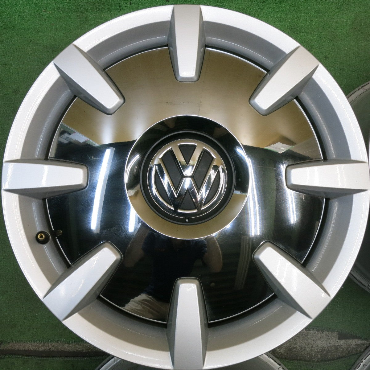【希少 限定車】 キレイ★VW ワーゲン ザ・ビートル フェンダー エディション 純正 ホイール 18インチ 8J×18H2 PCD112/5H★5082307HAホ