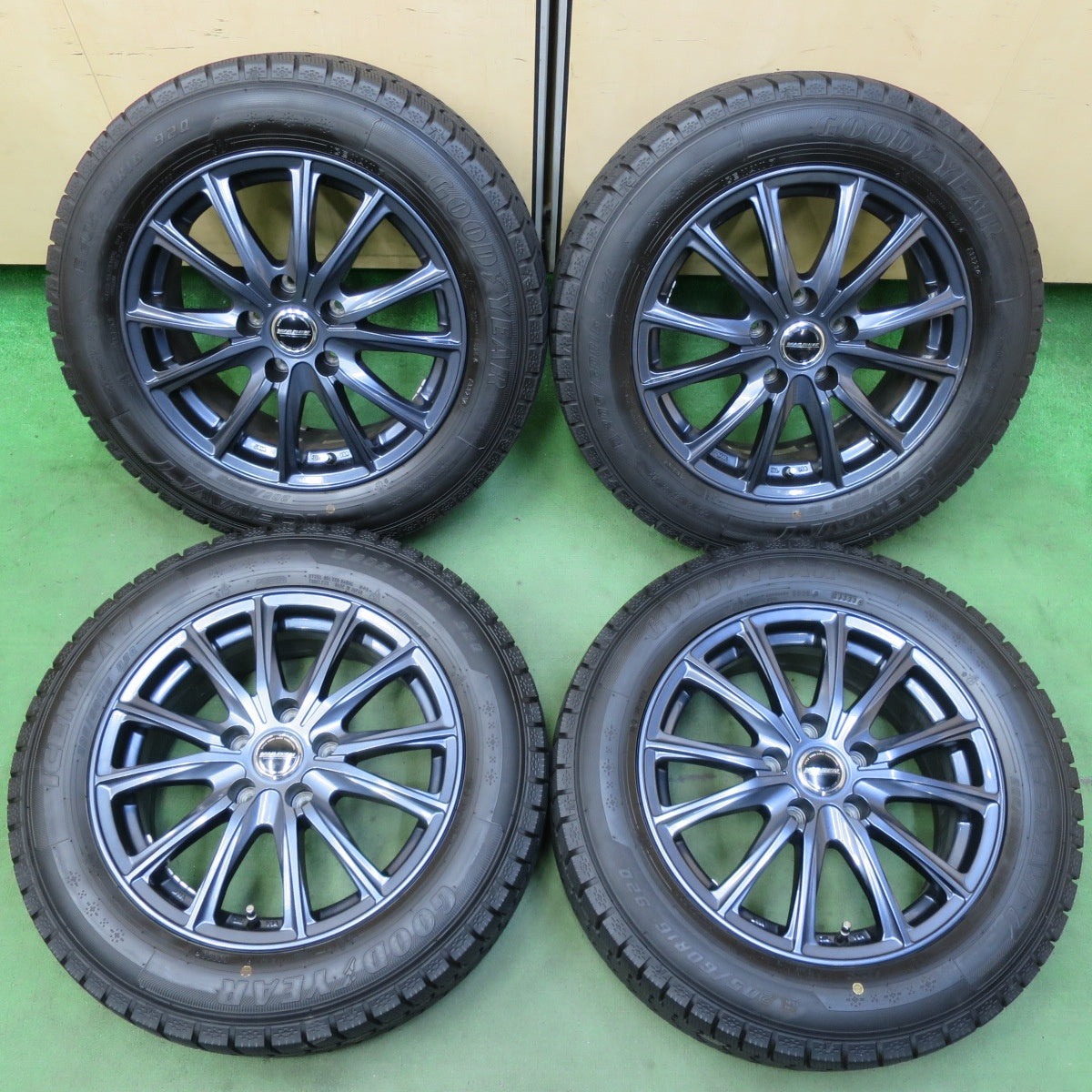 バリ溝!23年!キレイ!ほぼ10分★スタッドレス 205/60R16 グッドイヤー アイスナビ7 WAREN ヴァーレン 16インチ PCD114.3/5H★5072410イス