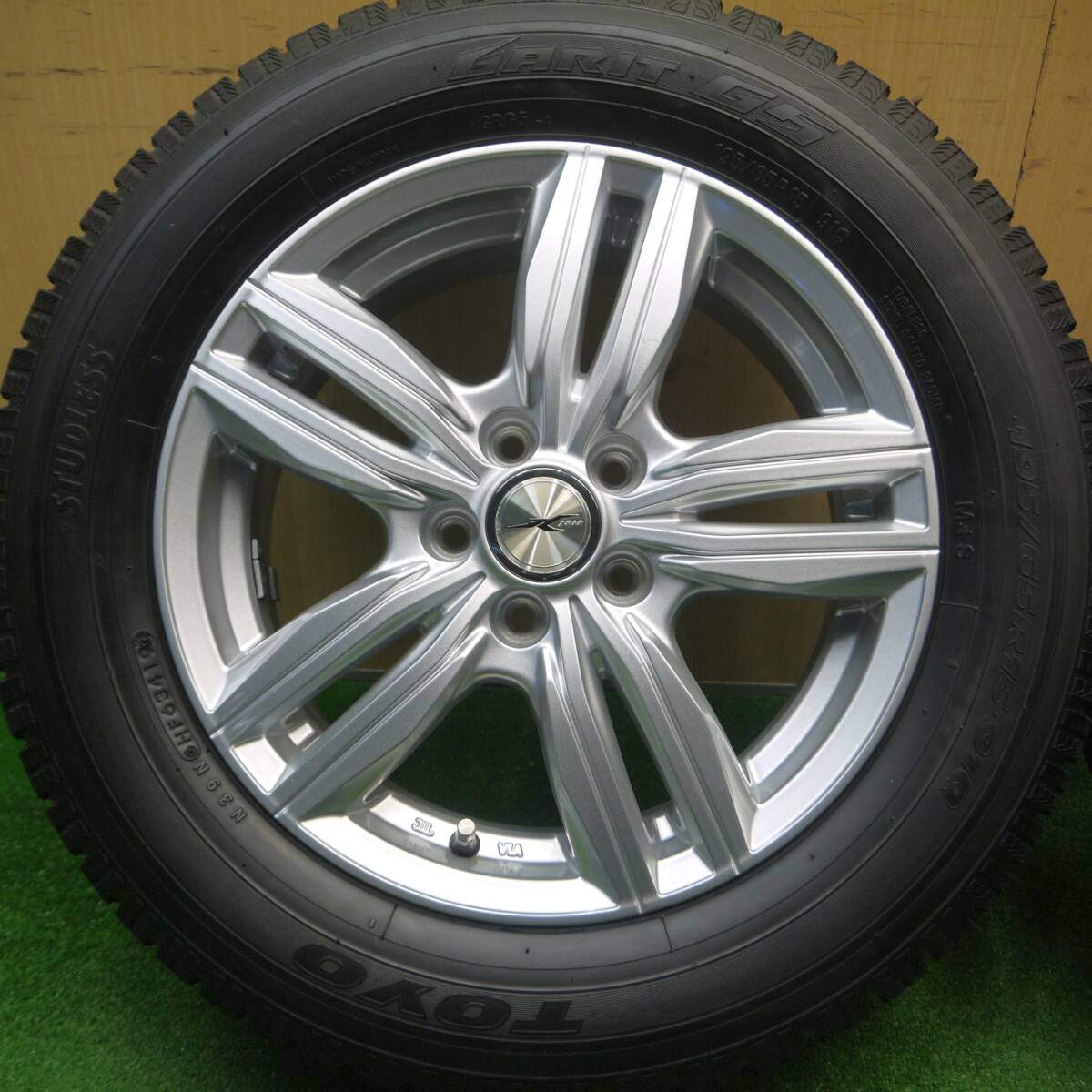 バリ溝!キレイ!ほぼ10分★プリウス 等 195/65R15 スタッドレス トーヨー ガリット G5 JOKER ジョーカー 15インチ PCD100/5H★4120302Hス