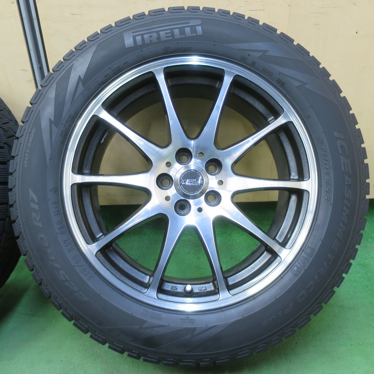 4本価格★フォレスター XV 等 225/60R17 スタッドレス ピレリ アイスアシンメトリコ プラス X CROSS SPEED PREMIUM 17インチ PCD100/5H★5081107イス