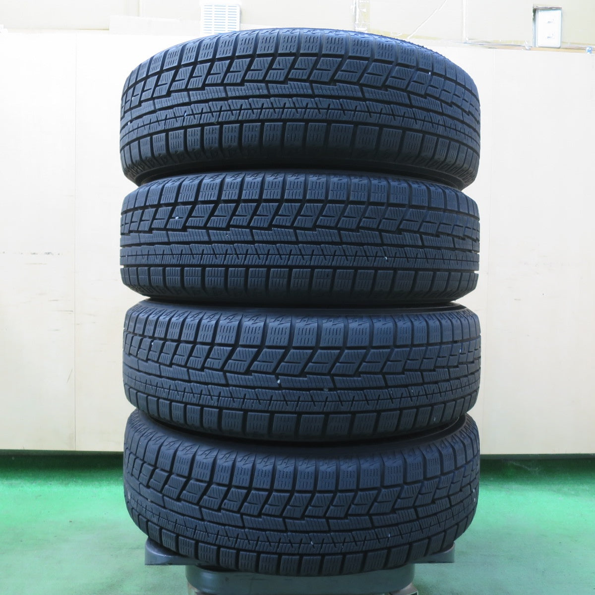 バリ溝!21年!9.5分★スタッドレス 175/65R15 ヨコハマ アイスガード iG60 TOPRUN トップラン 15インチ PCD100/4H★5100709イス