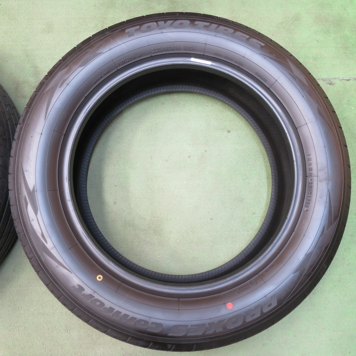新車外し!25年★225/60R18 トーヨー プロクセス Comfort コンフォート タイヤ 18インチ 40系 アルファード ヴェルファイア 等★5110702イノタ
