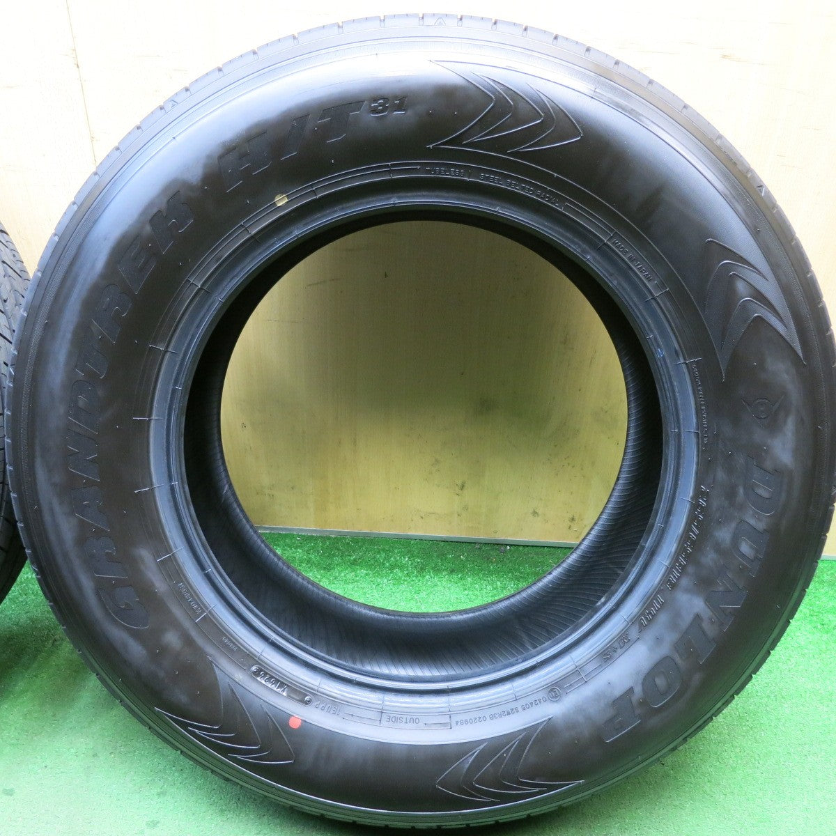 新車外し!26年◎265/65R18 ダンロップ グラントレック H/T 31 タイヤ 18インチ ランクル 250 300 レクサス LX 等◎6101111HAノタ