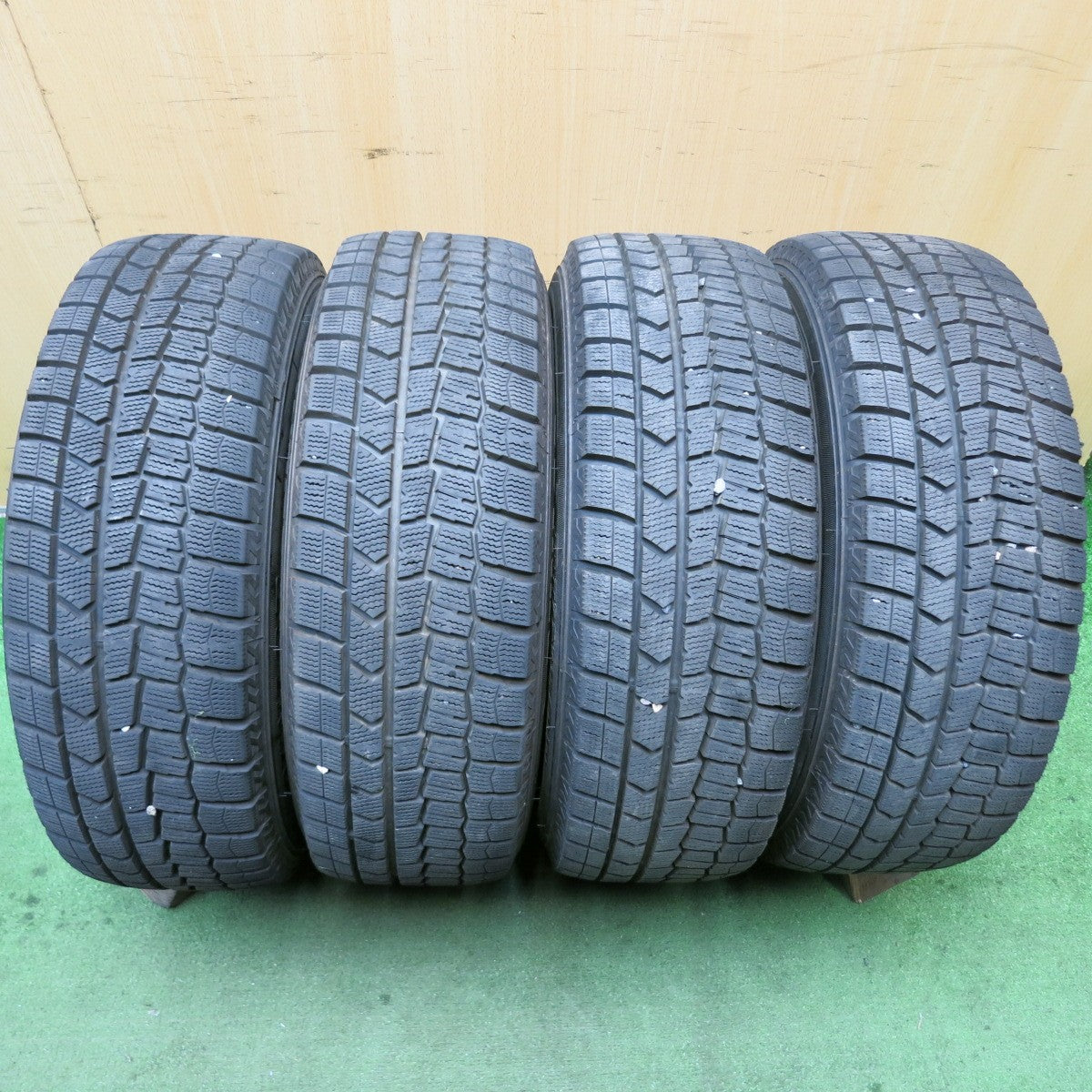 バリ溝!24年!9.5分以上★ホンダ モビリオ 純正 185/65R14 スタッドレス ダンロップ ウインターマックス WM02 14インチ PCD100/4H★5083002HAス