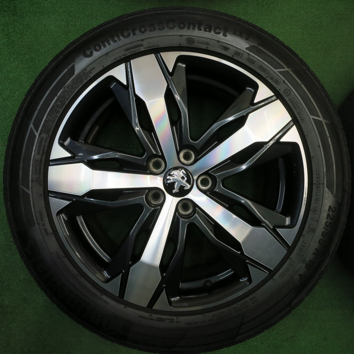 キレイ★プジョー 3008 5008 純正 225/55R18 コンチネンタル コンチクロス コンタクト LX2 18インチ PCD108/5H★5042201TNノ