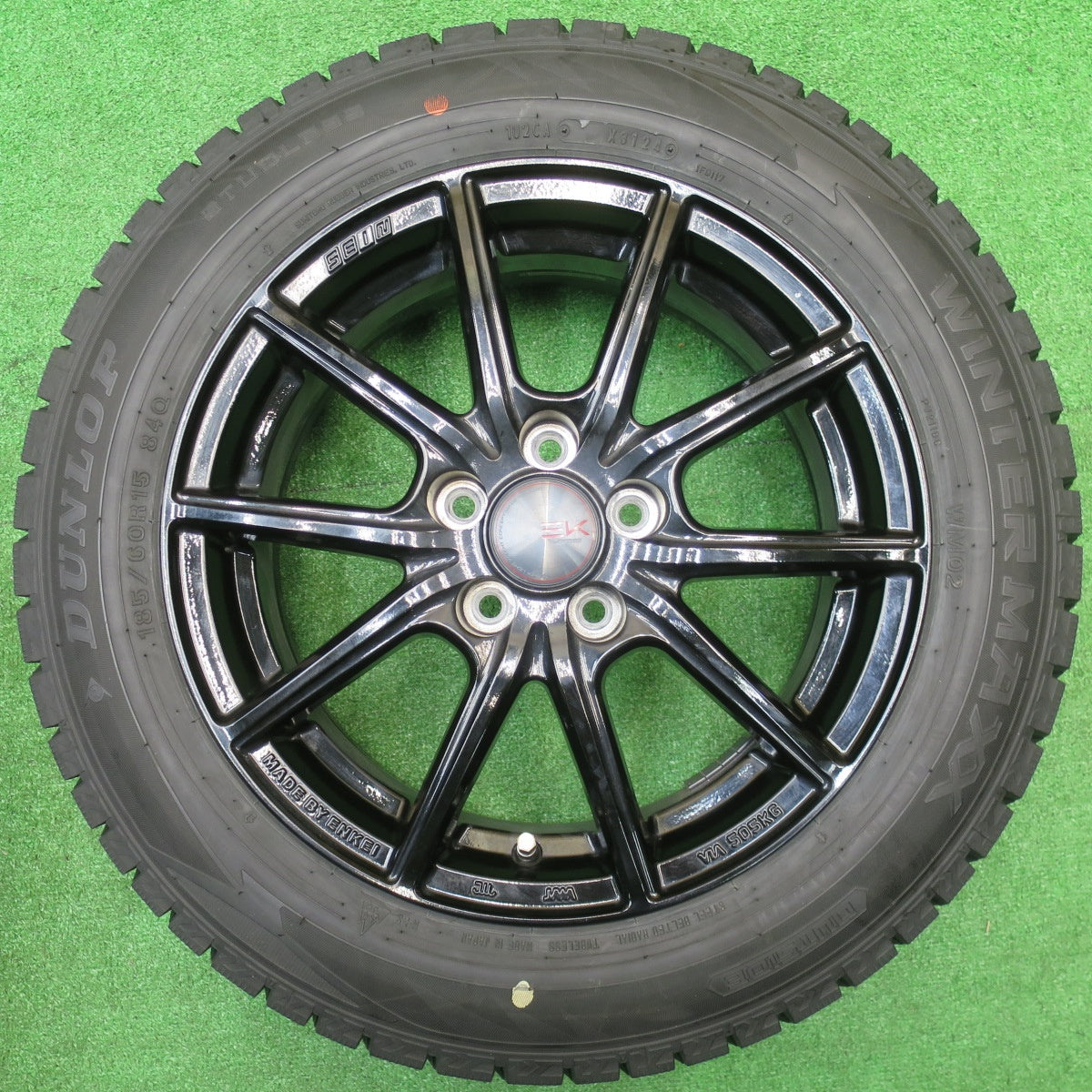 バリ溝!24年!ほぼ10分★シエンタ 等 185/60R15 スタッドレス ダンロップ ウインターマックス WM02 SEIN-EK AME ザイン 15インチ PCD100/5H★5102806NJス