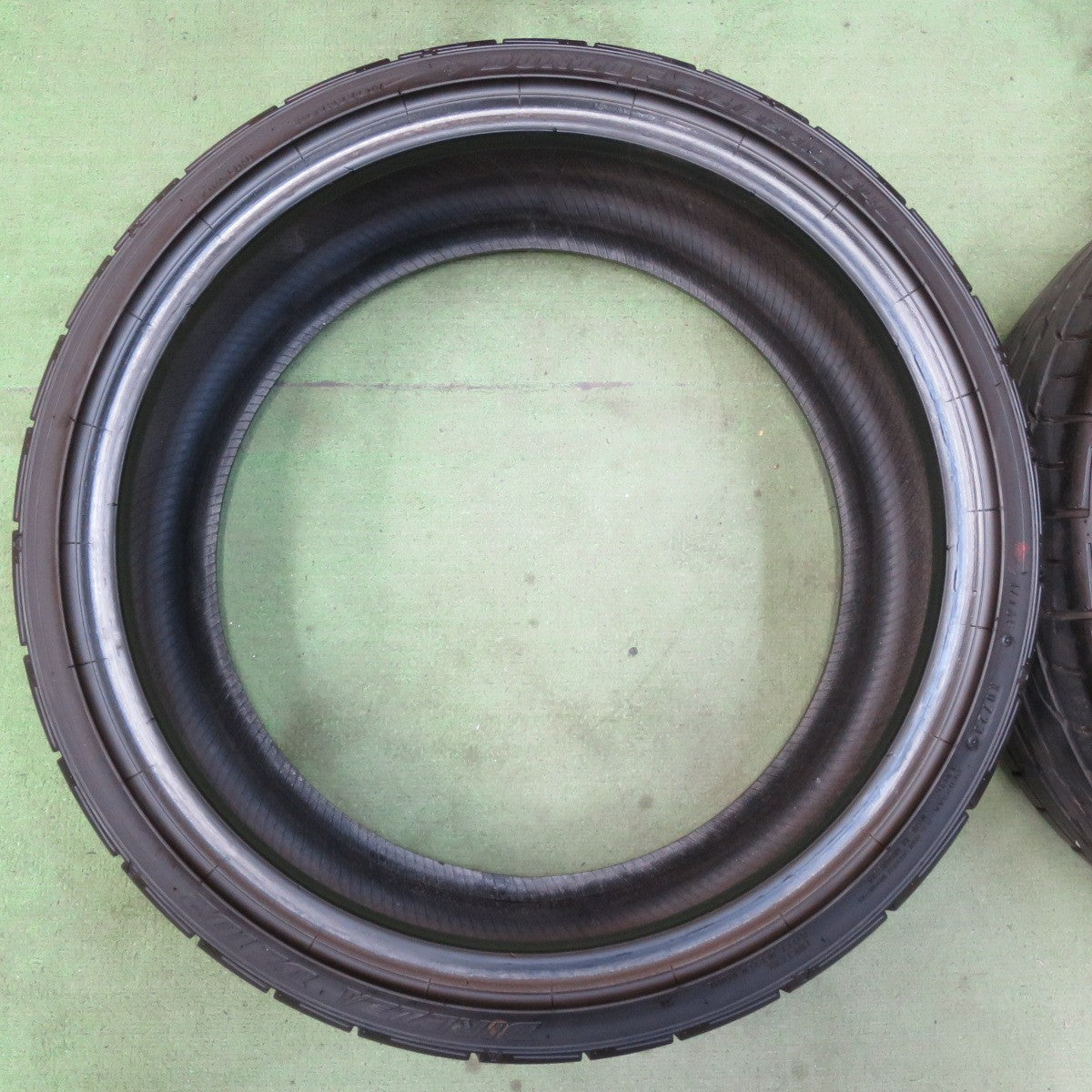 バリ溝!23年!9.5分★215/35R18 ダンロップ DIREZZA DZ102 タイヤ 18インチ アクア カローラ フィット スイフト デミオ ノート 等★5090106イノタ