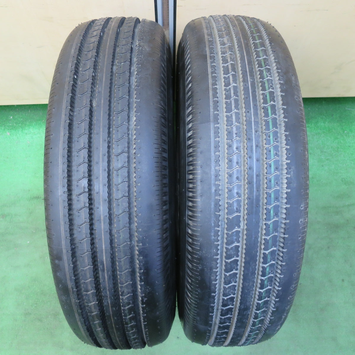 未使用!21年!2本★トラック タイヤ 195/75R15 109/107L トーヨー Hyparadial M130 15インチ★5041810イノタ